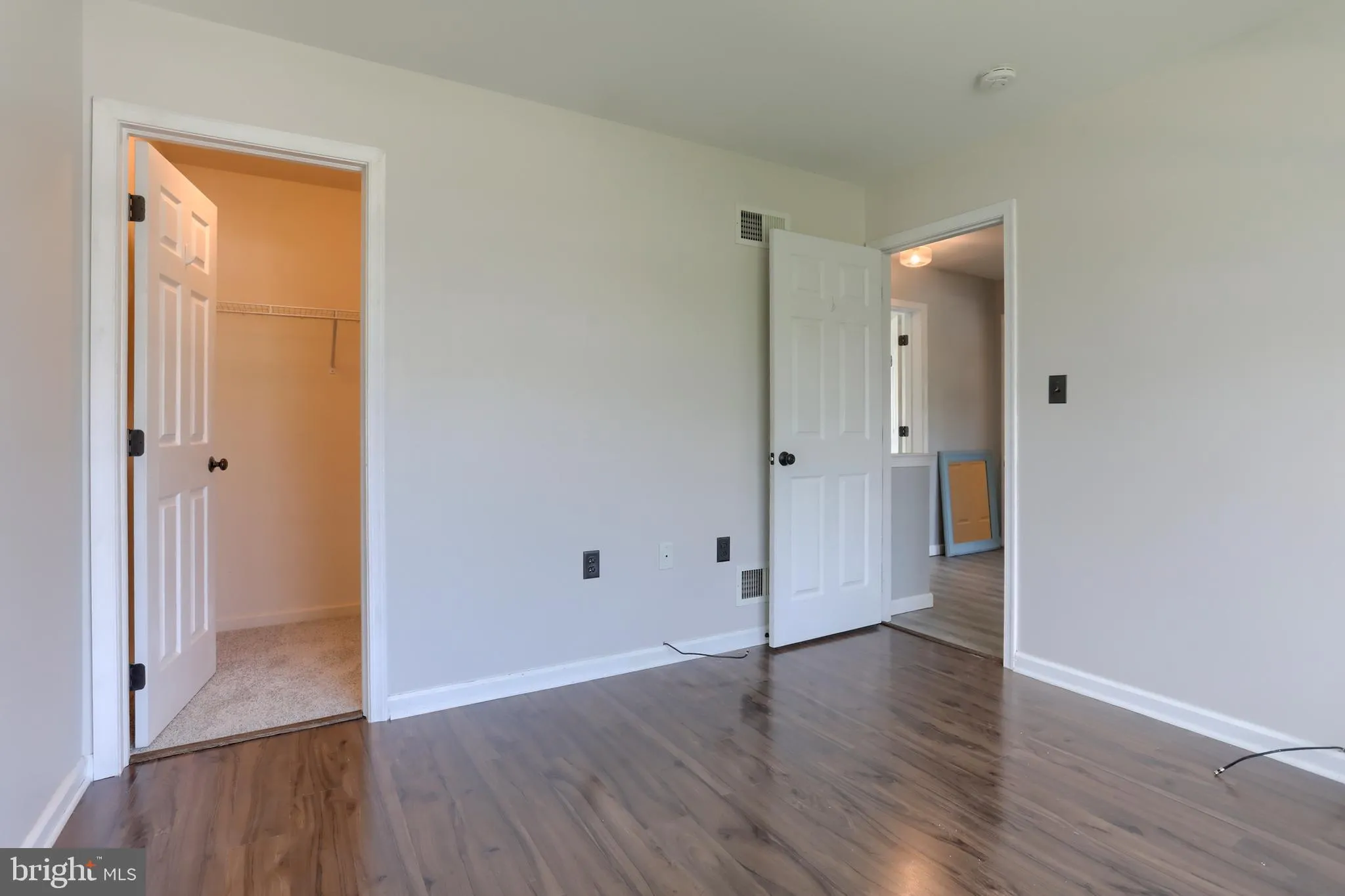 Palmyra, Pennsylvania 17078, United States, 5 Bedrooms Bedrooms, ,4 BathroomsBathrooms,Residential,Pending,175364