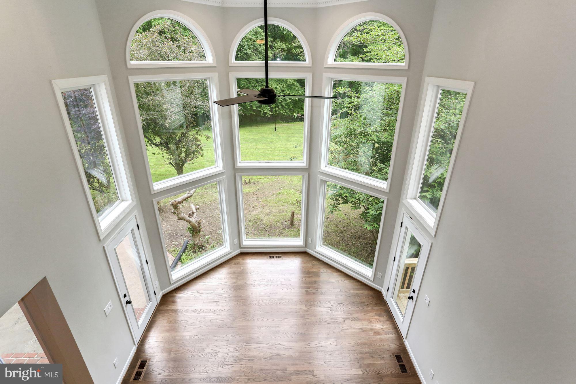 CHINQUAPIN MANOR - Residential