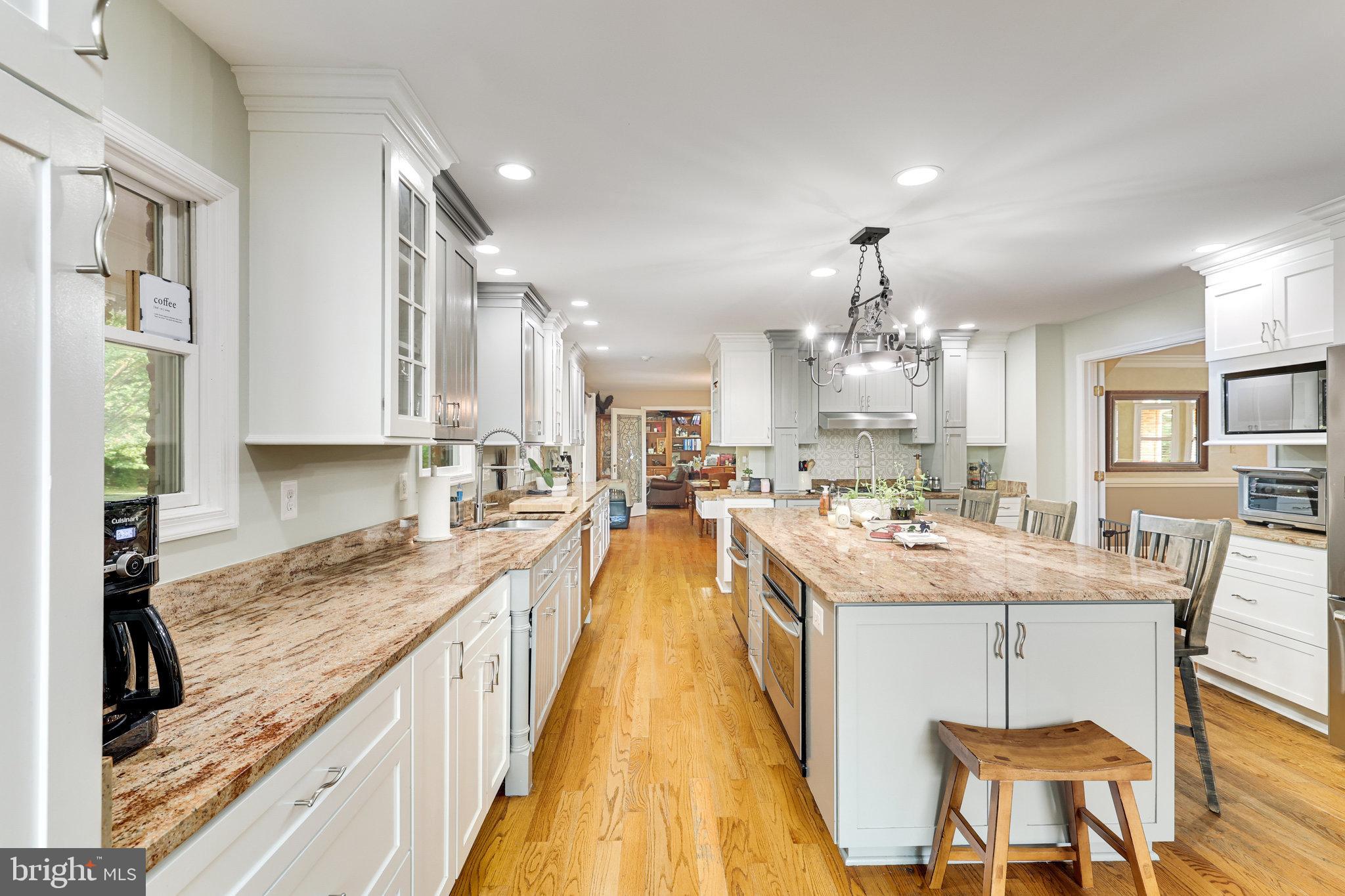 OAK SPRING VILLAGE - Residential