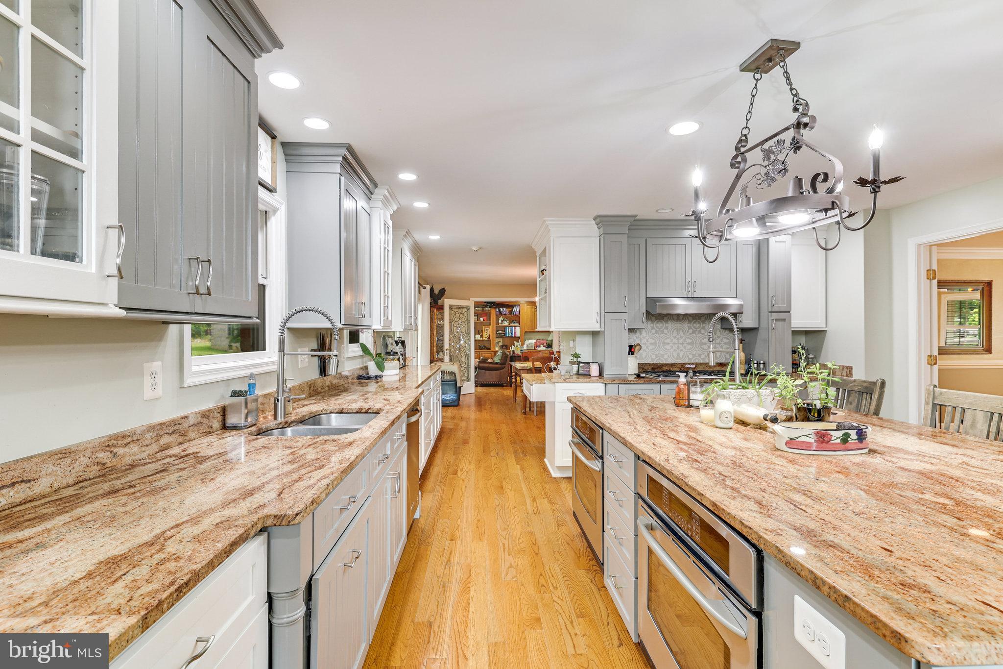 OAK SPRING VILLAGE - Residential