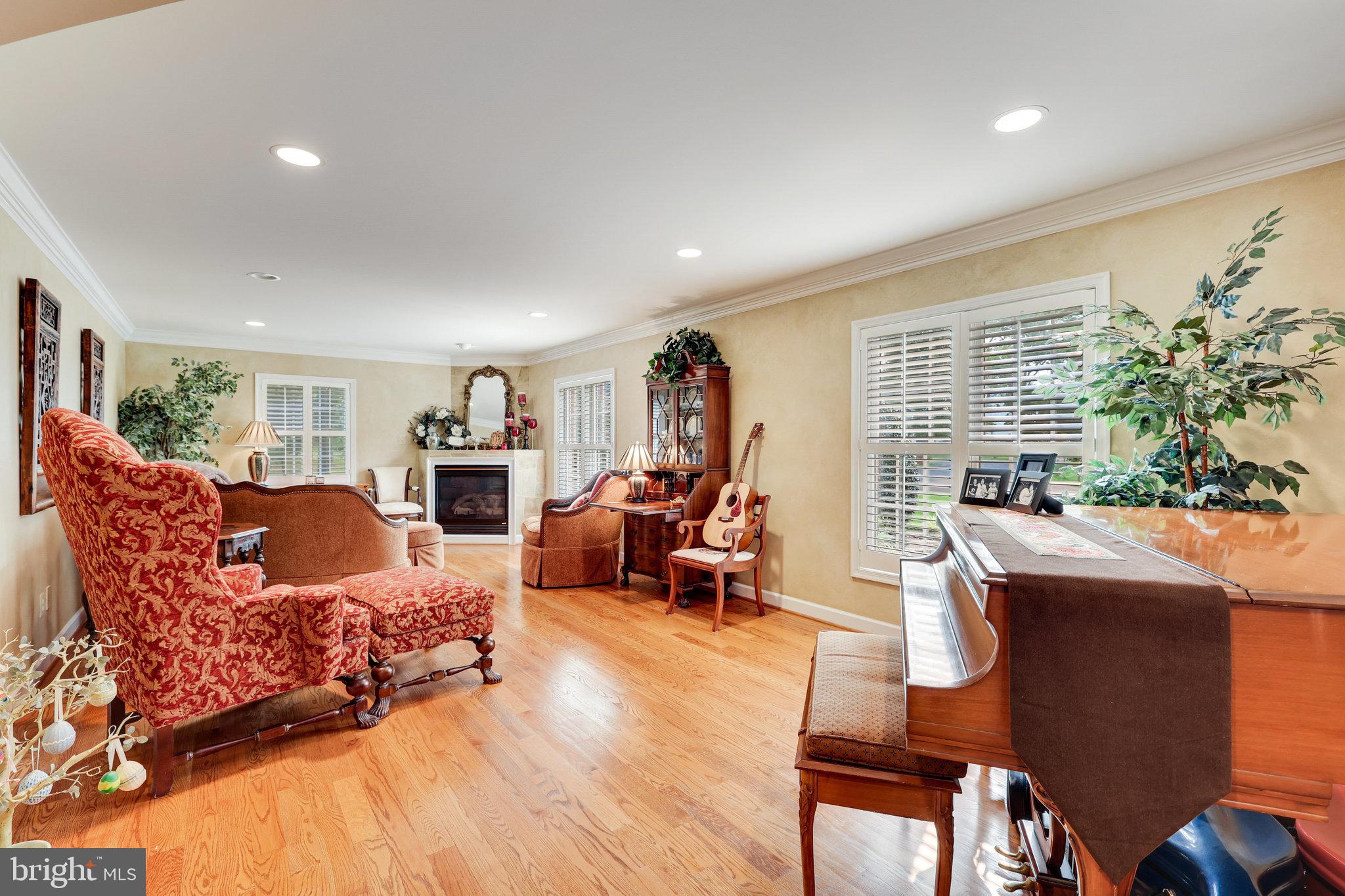 OAK SPRING VILLAGE - Residential