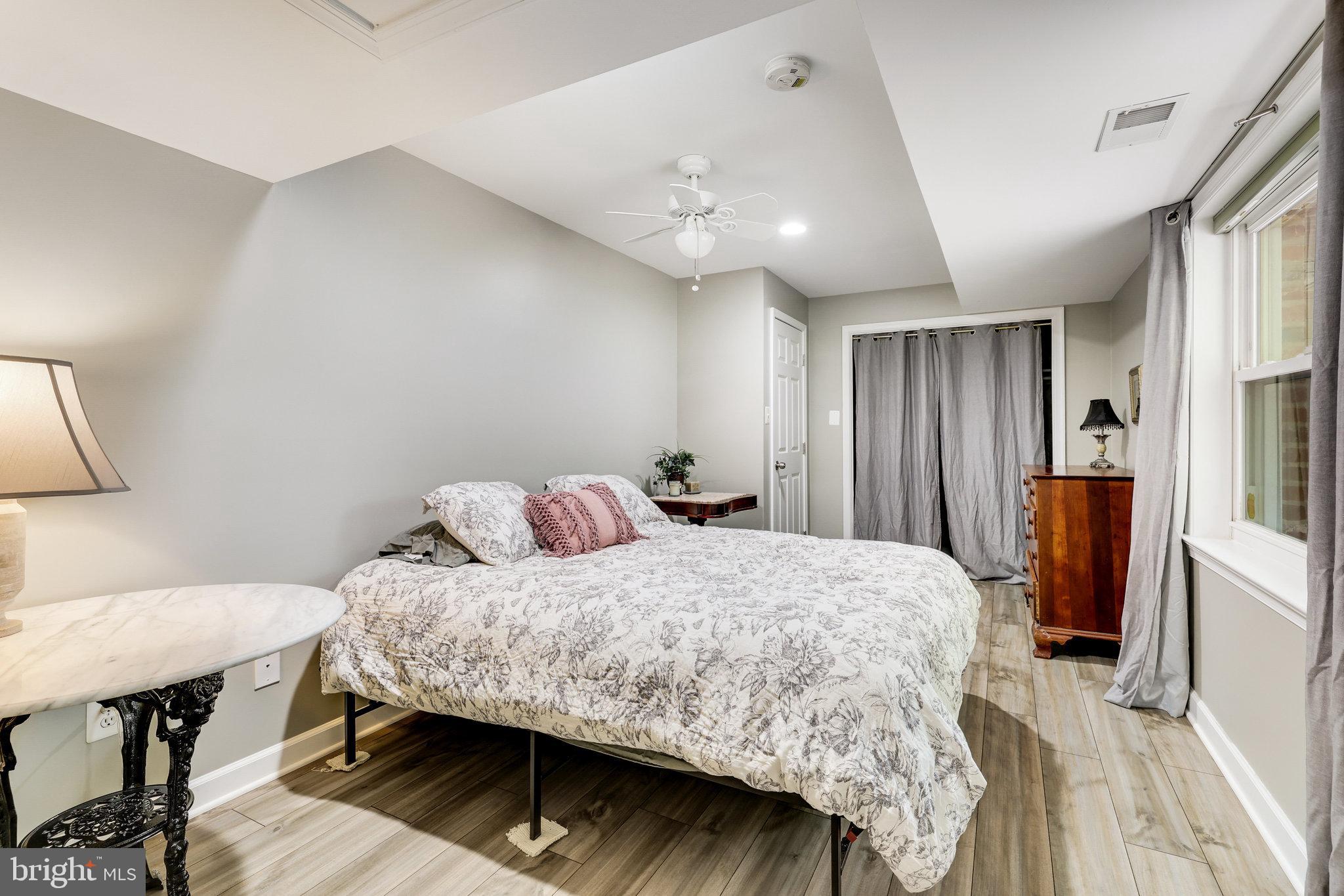 OAK SPRING VILLAGE - Residential