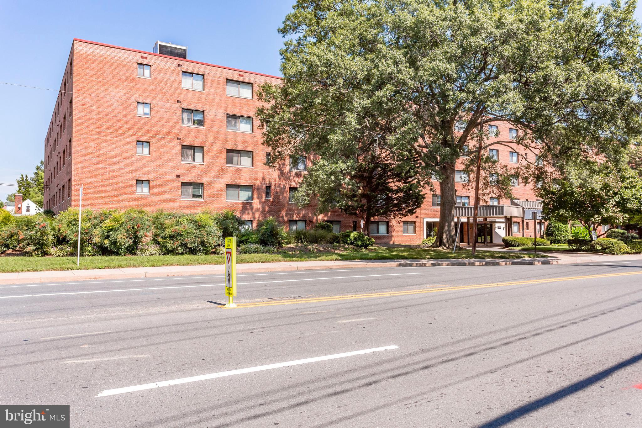 WENTWORTH PLACE - Residential Lease