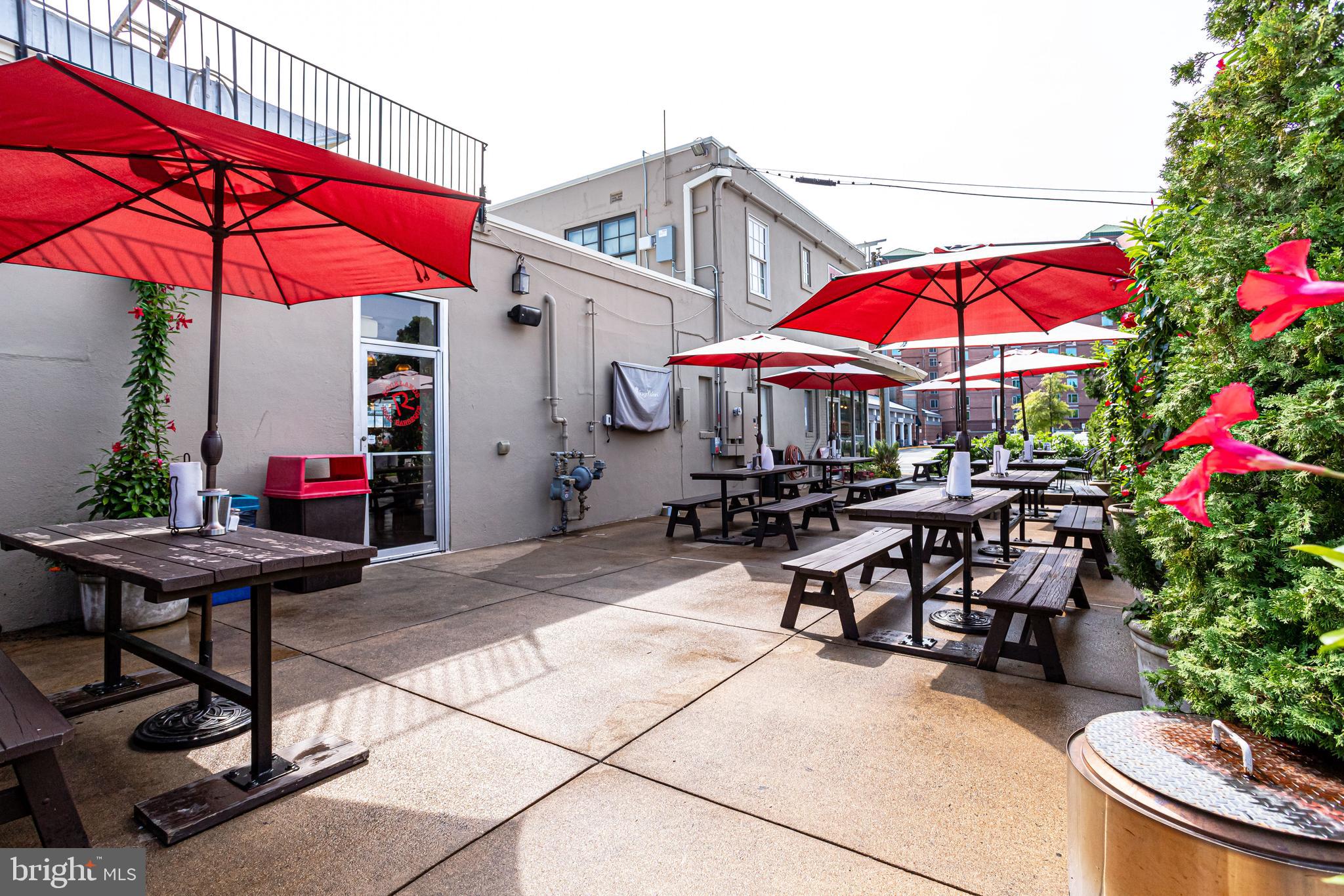 WENTWORTH PLACE - Residential Lease