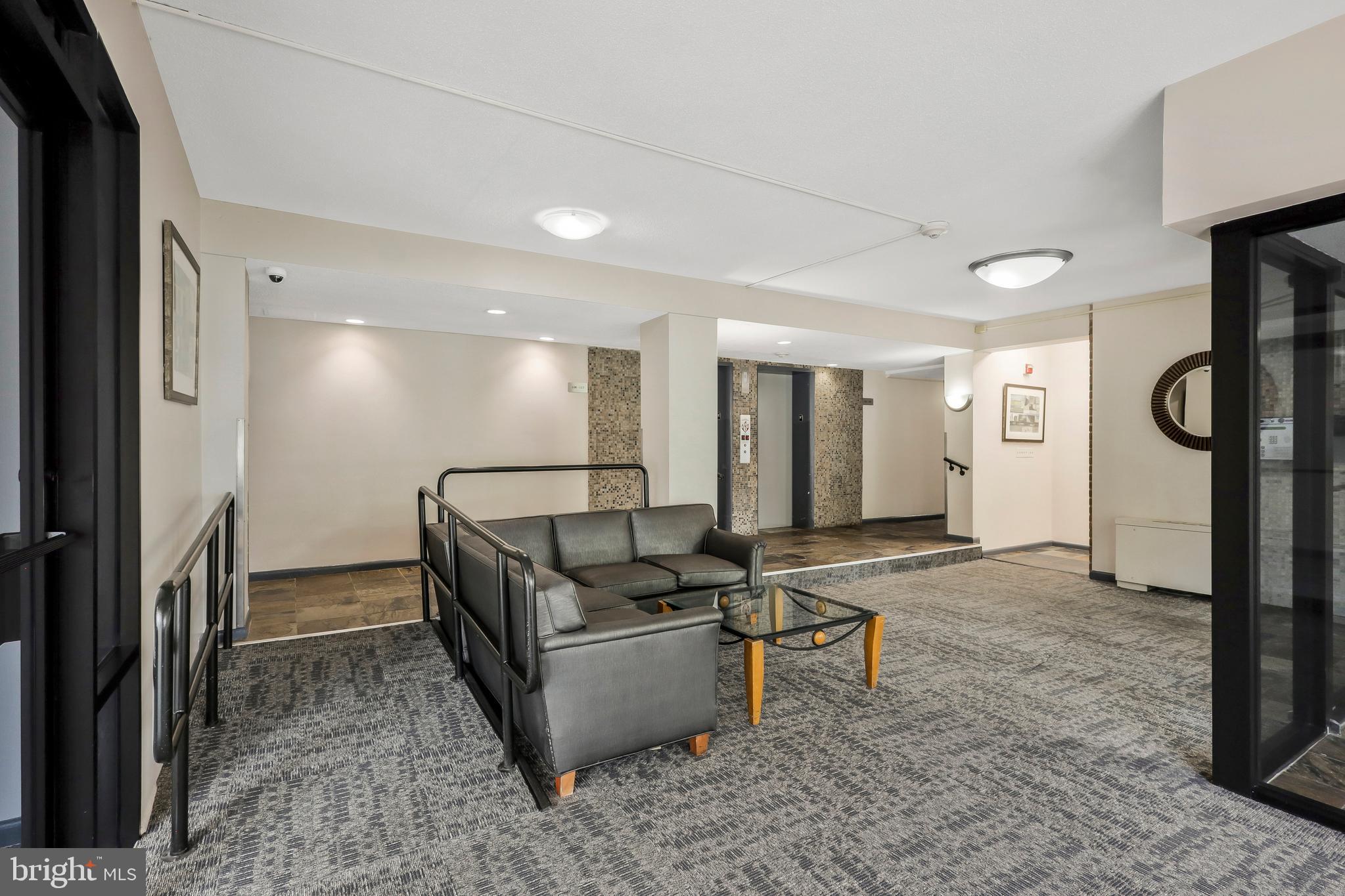 WENTWORTH PLACE - Residential Lease