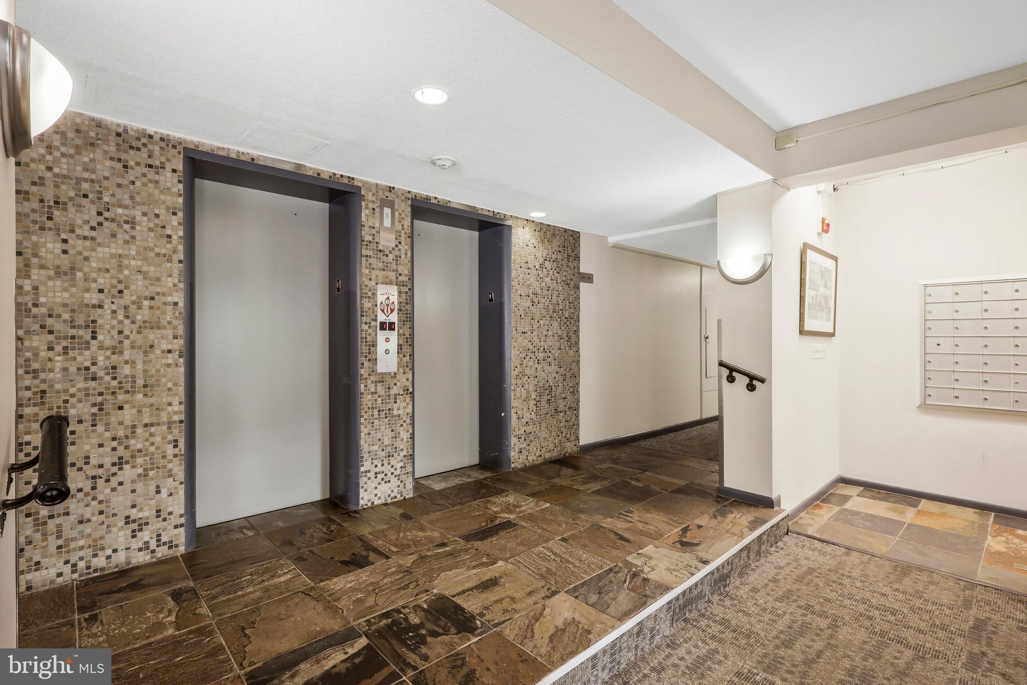 WENTWORTH PLACE - Residential Lease