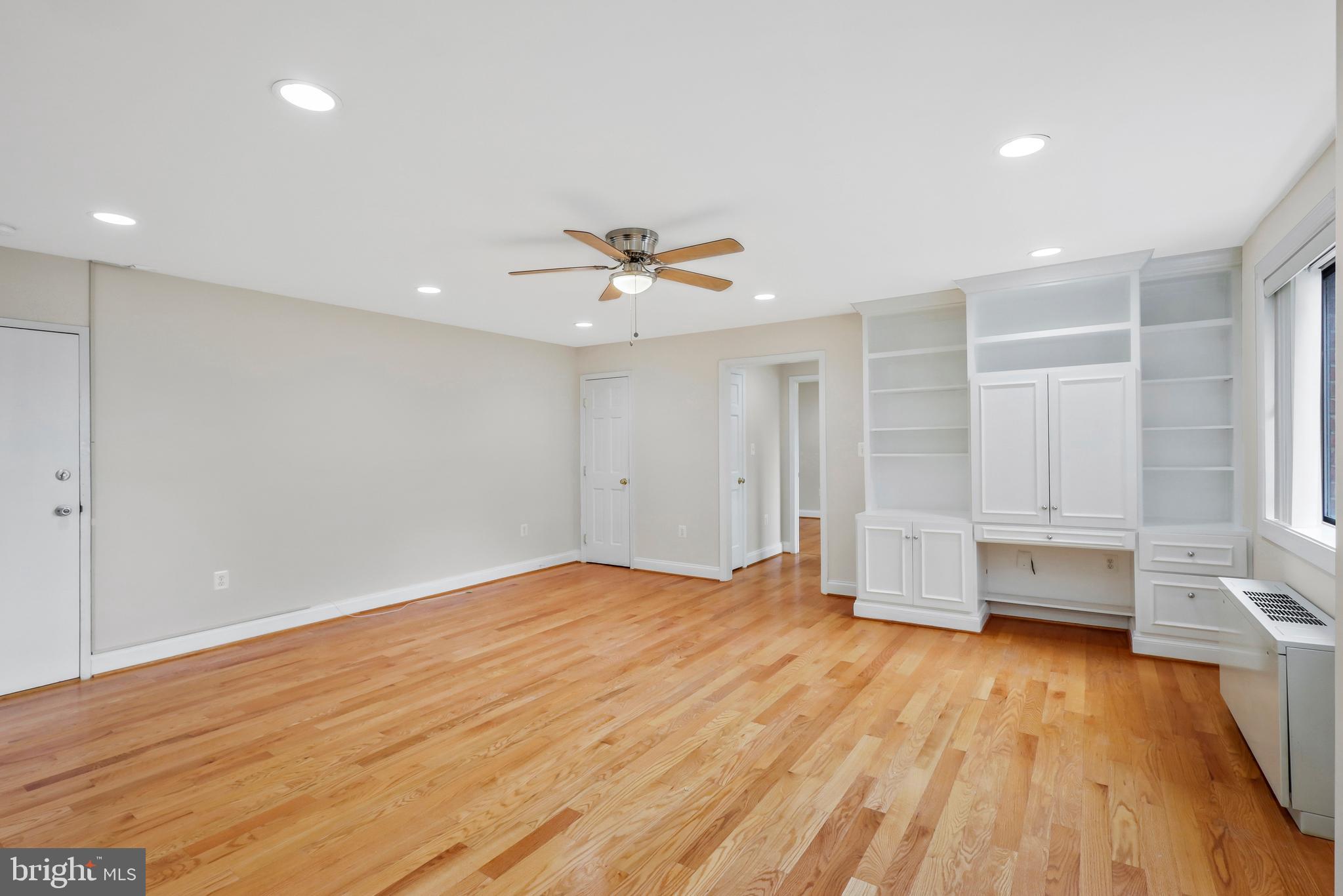 WENTWORTH PLACE - Residential Lease