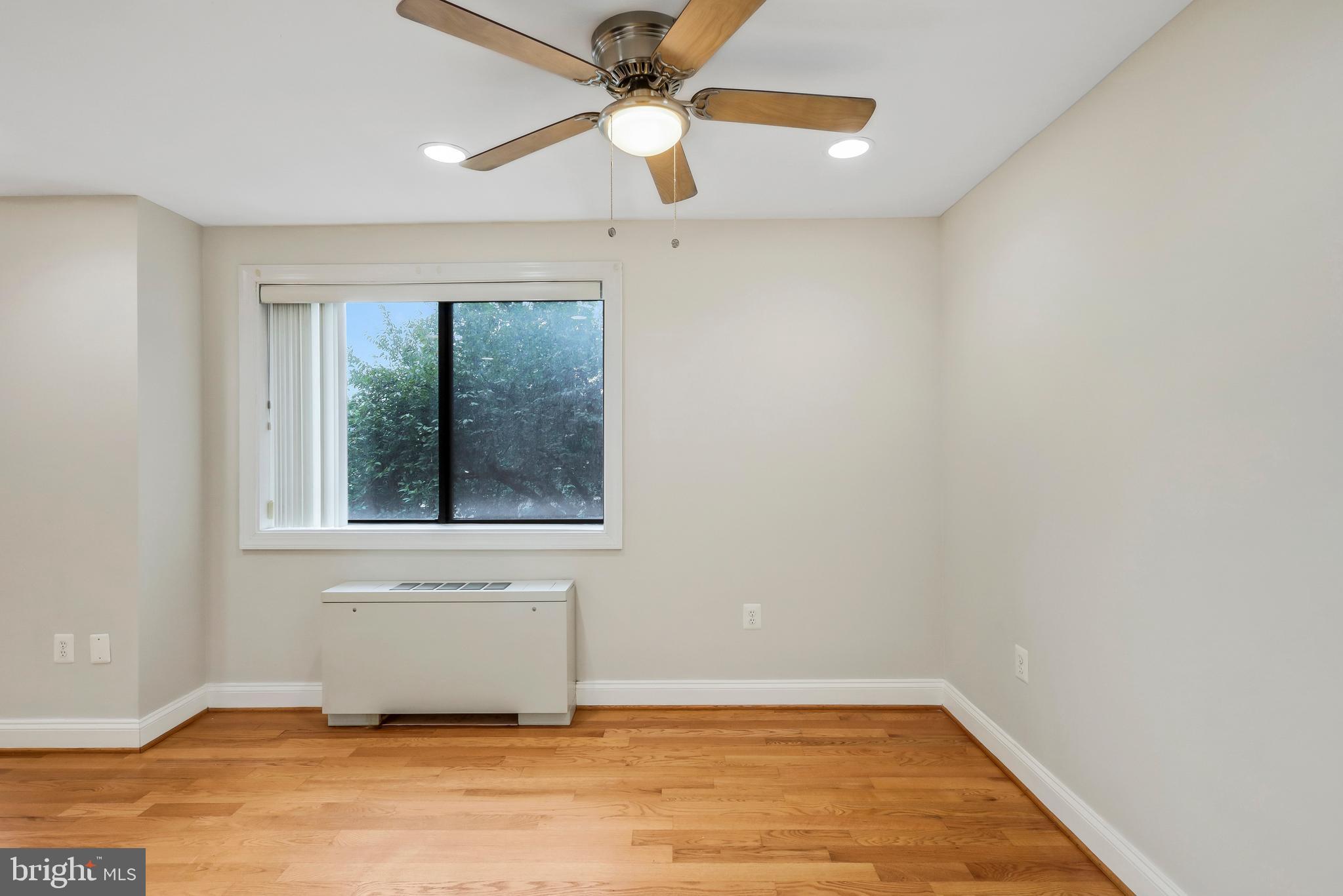 WENTWORTH PLACE - Residential Lease