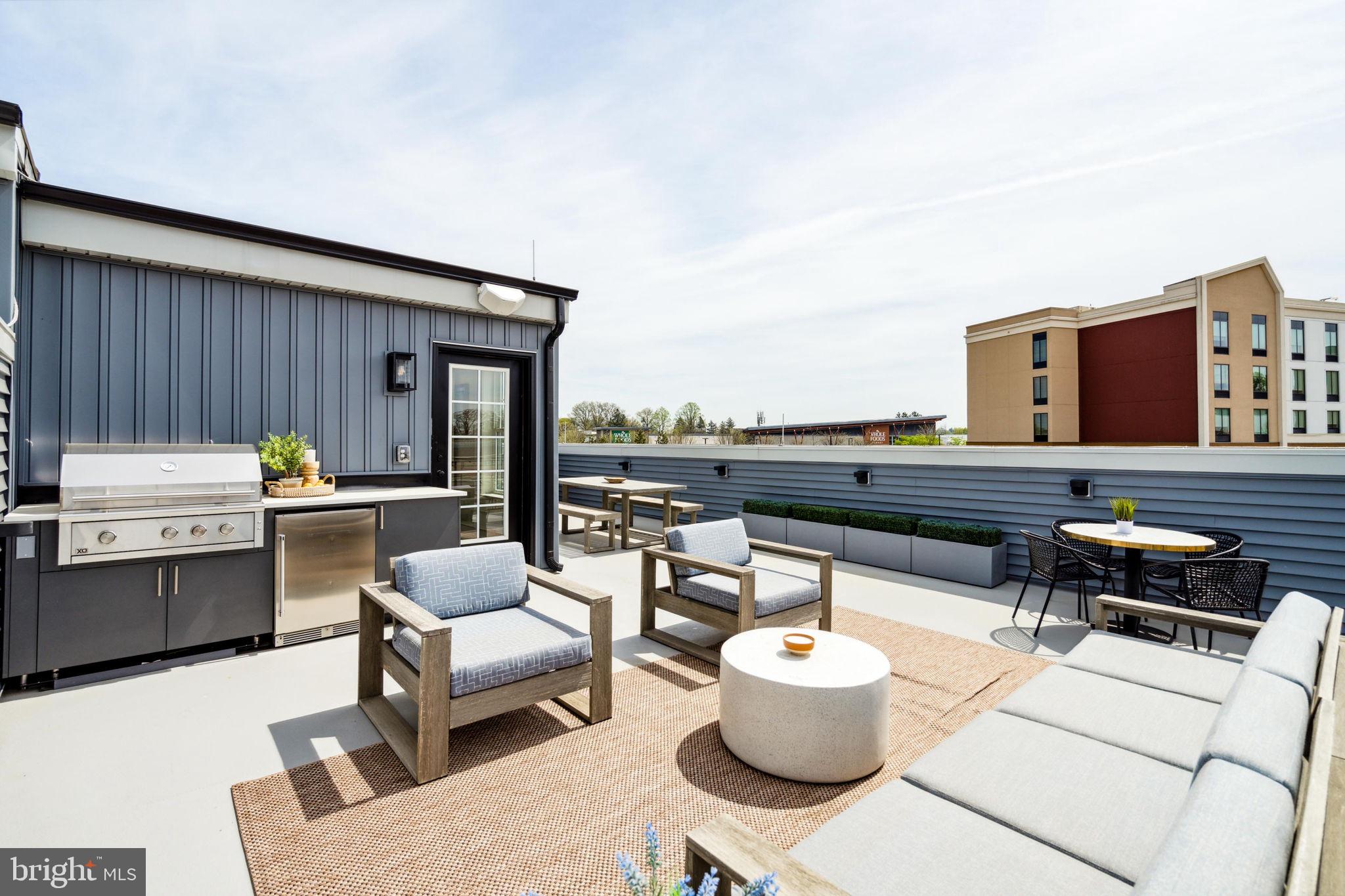 NEWTOWN WALK AT ELLIS PRESERVE - Residential