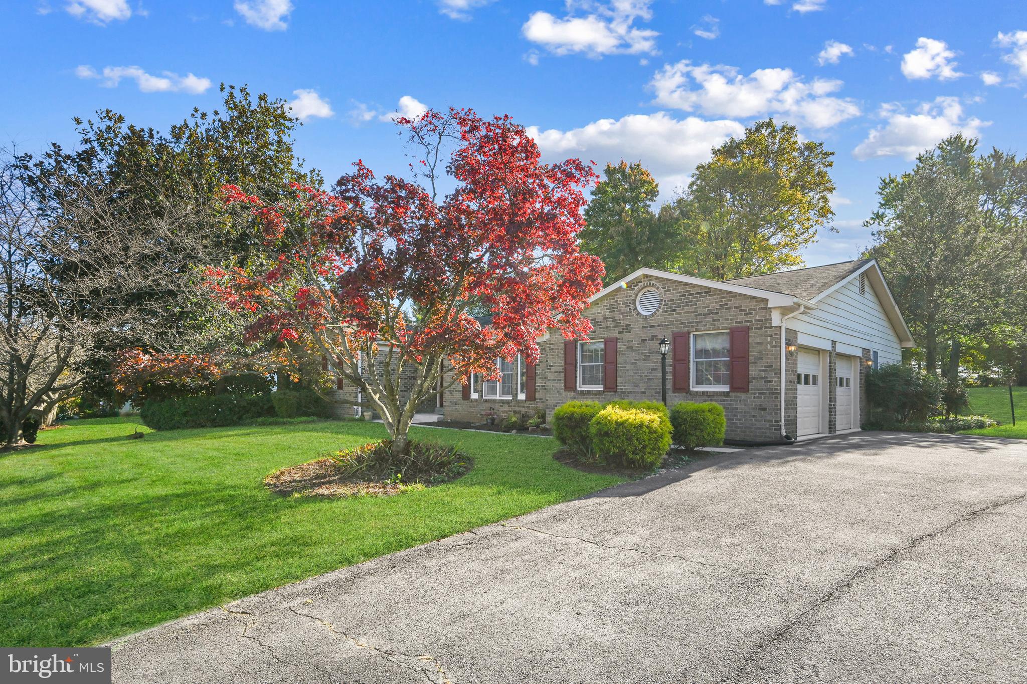MAYDALE - Residential