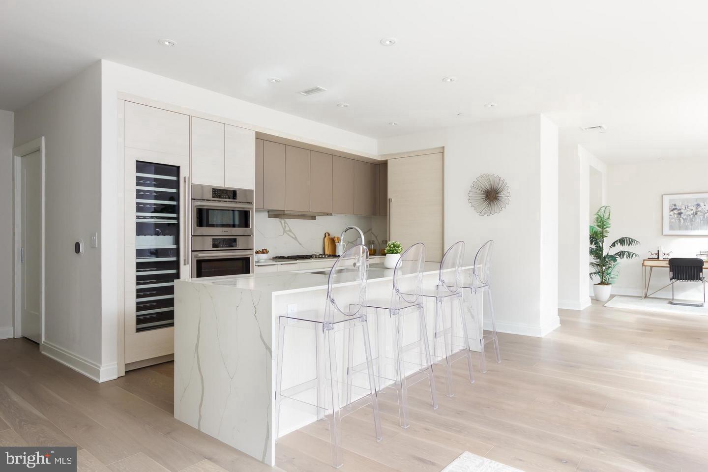 LOGAN CIRCLE - Residential Lease