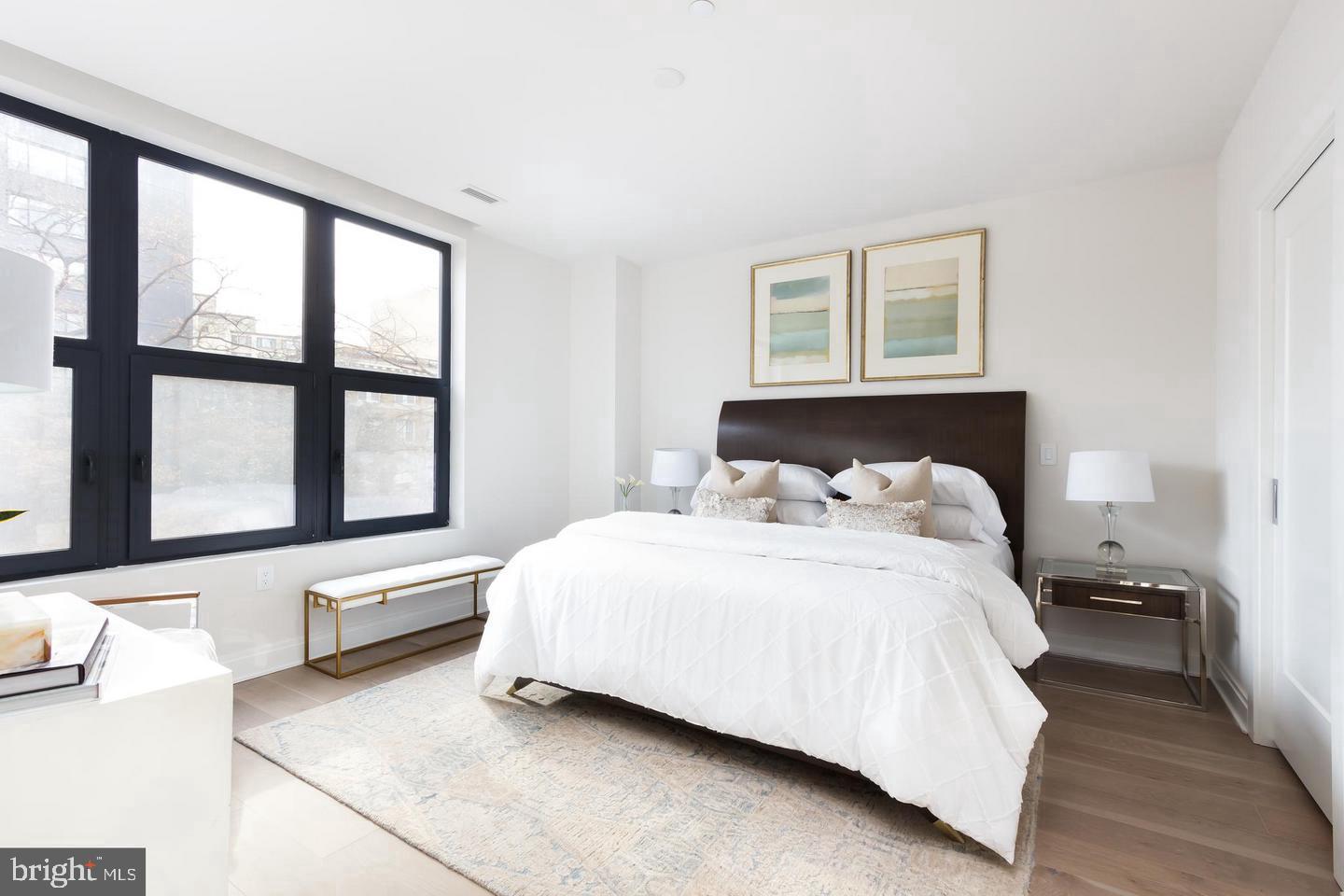 LOGAN CIRCLE - Residential Lease