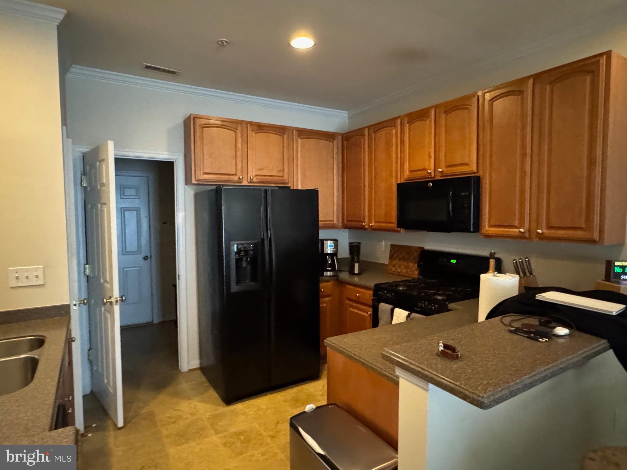 SOLOMANS LANDING CONDOMINIUMS - Residential