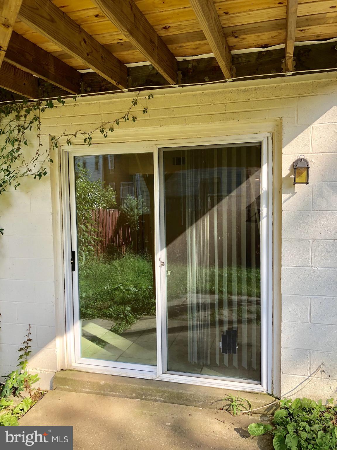 GEORGETOWN VILLAGE - Residential Lease