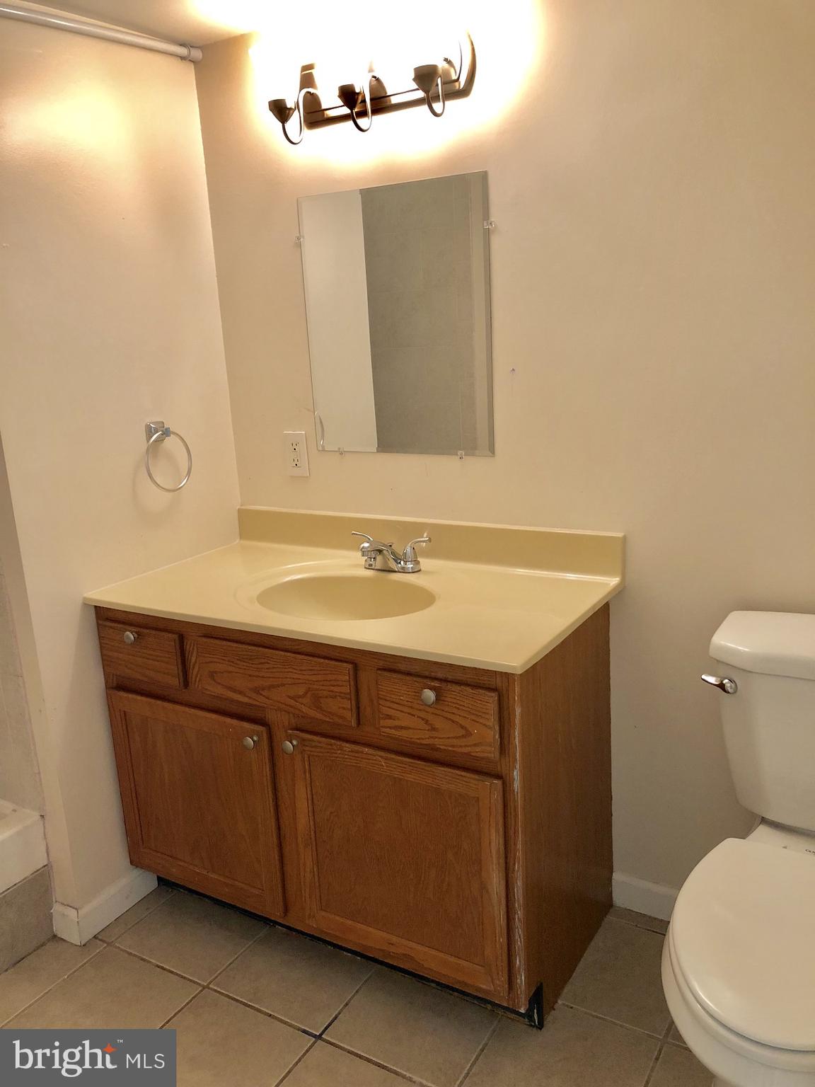 GEORGETOWN VILLAGE - Residential Lease