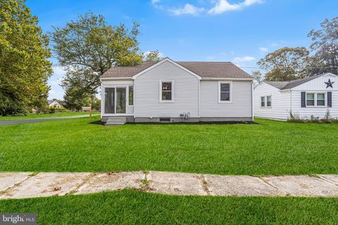 13 S BRILL AVENUE BERLIN NJ 08009