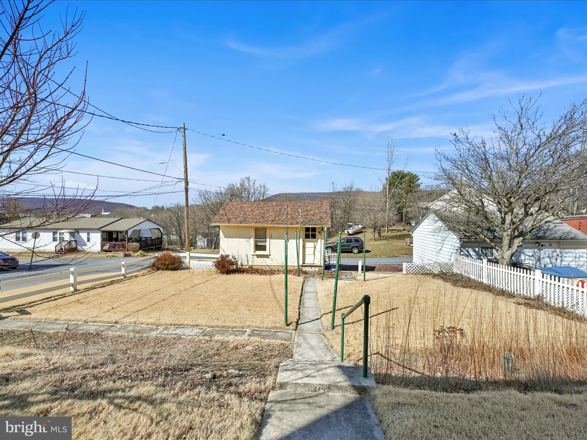 Hamburg, Pennsylvania 19526, United States, 3 Bedrooms Bedrooms, ,1 BathroomBathrooms,Residential,Pending,84733