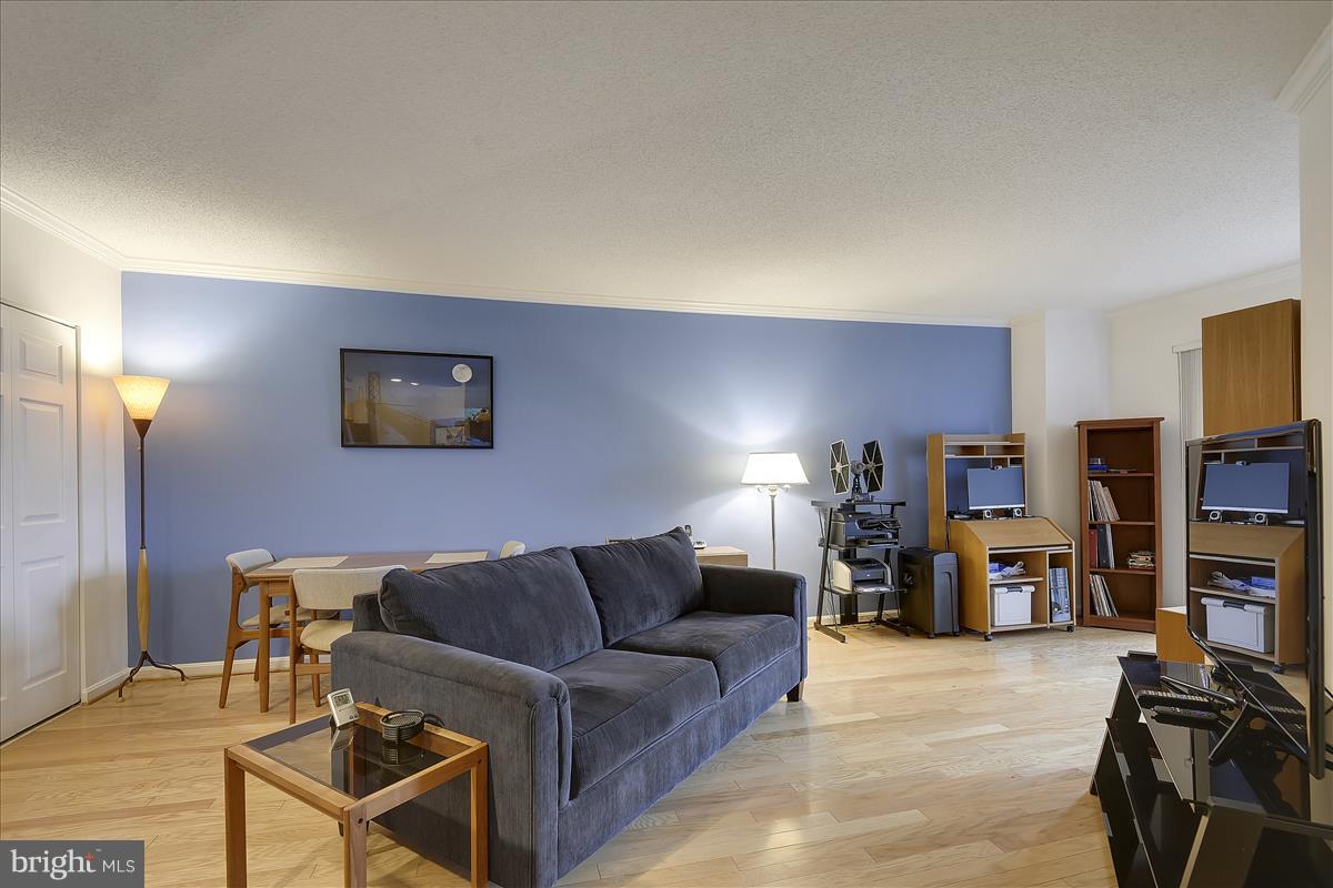 NORTHAMPTON PLACE - Residential