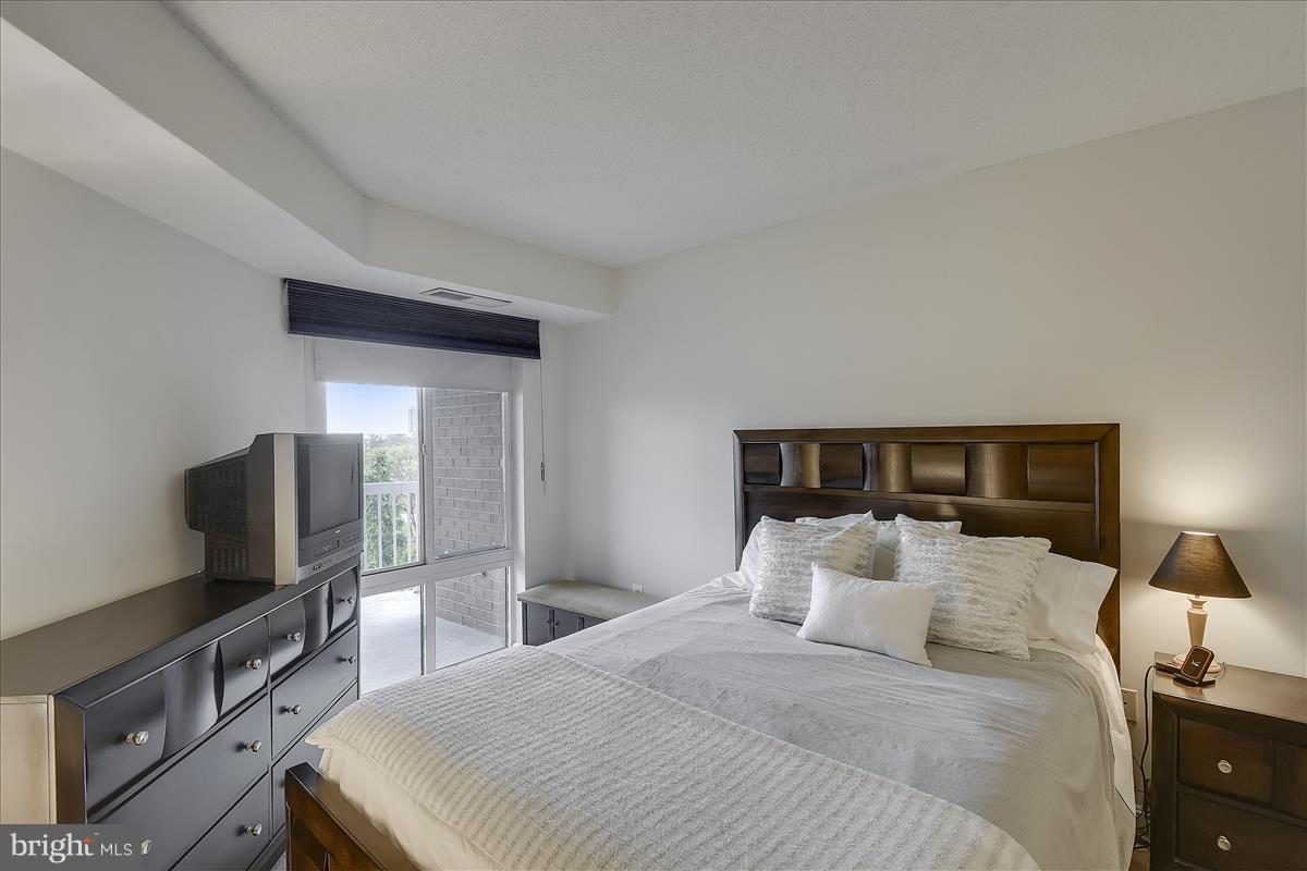 NORTHAMPTON PLACE - Residential