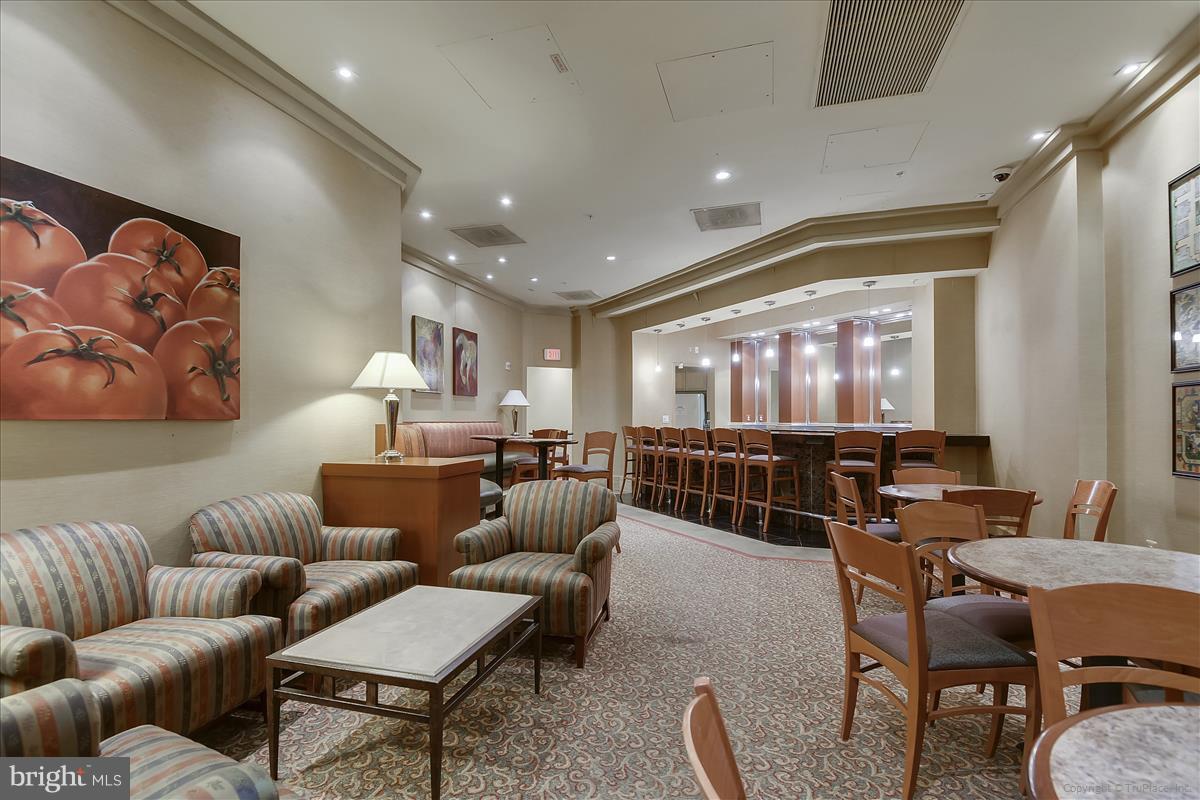 NORTHAMPTON PLACE - Residential