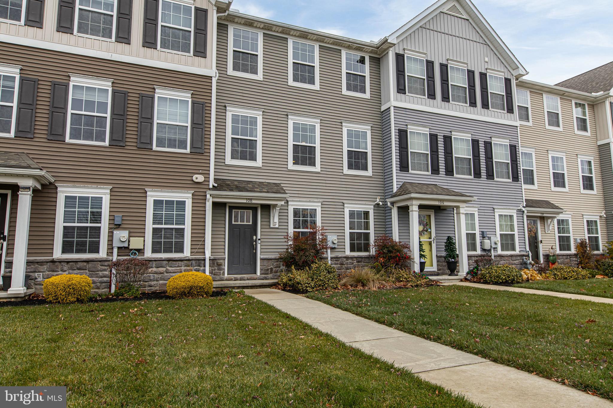 108 N HARNER BOULEVARD