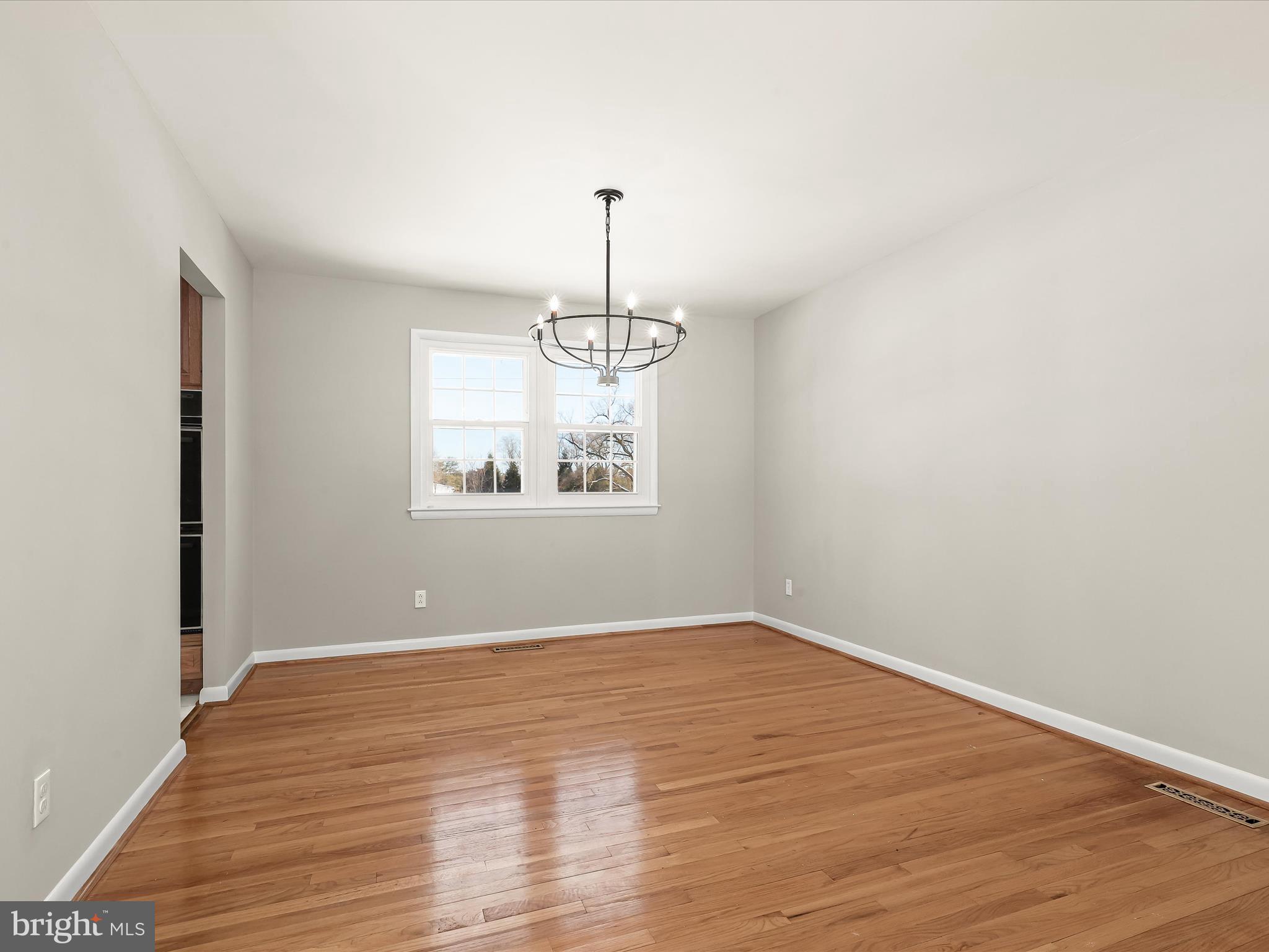 FONT HILL MANOR - Residential