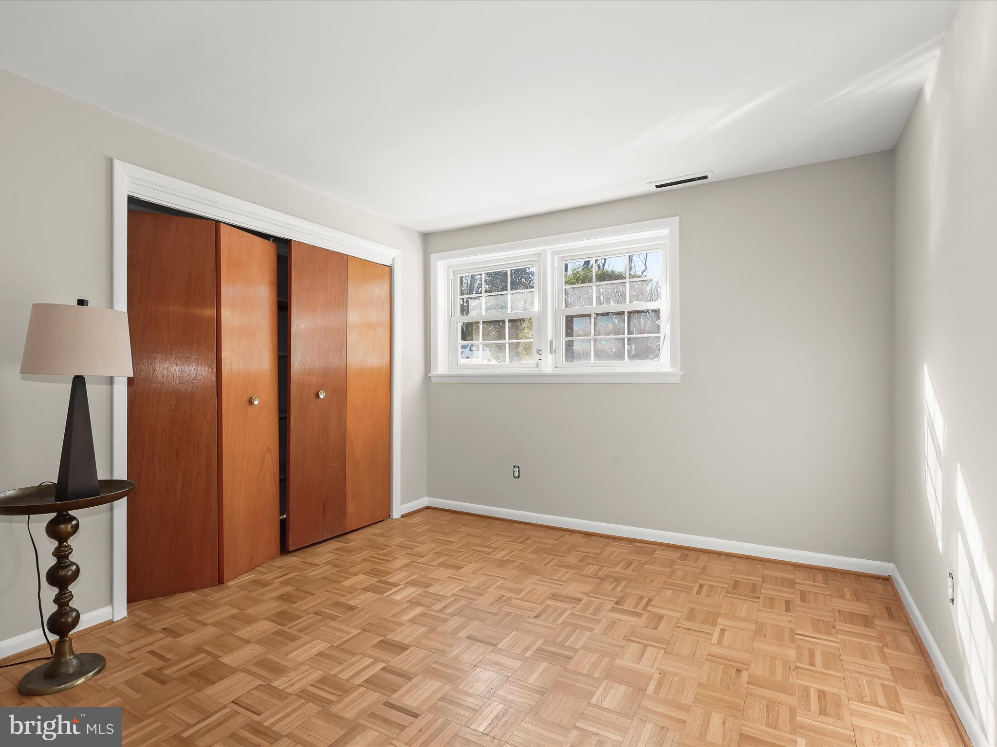 FONT HILL MANOR - Residential