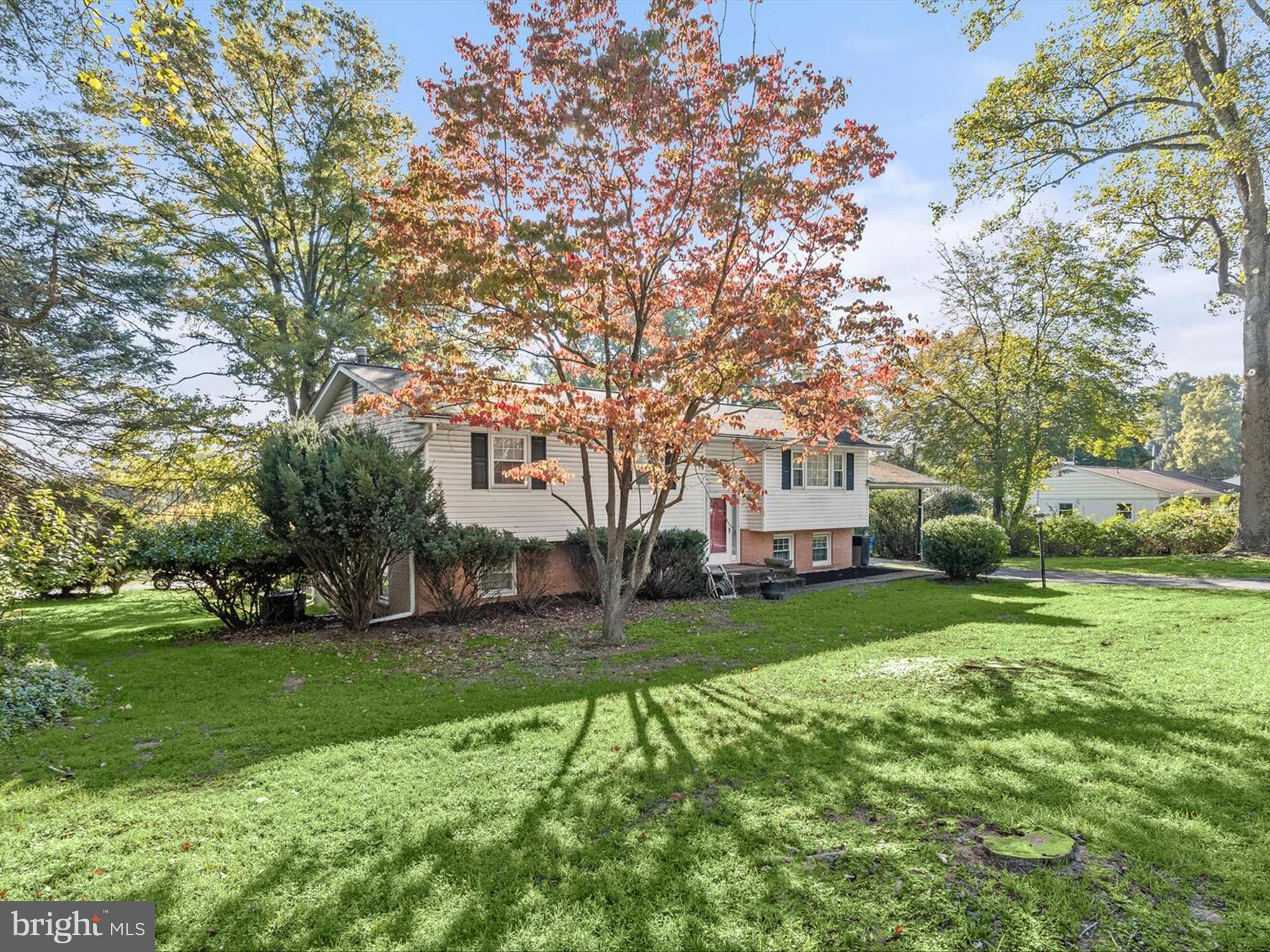 FONT HILL MANOR - Residential