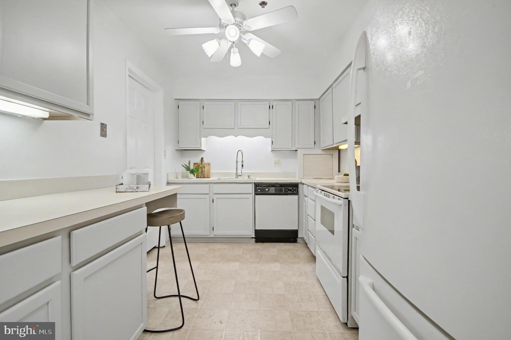 HERITAGE HARBOUR - Residential