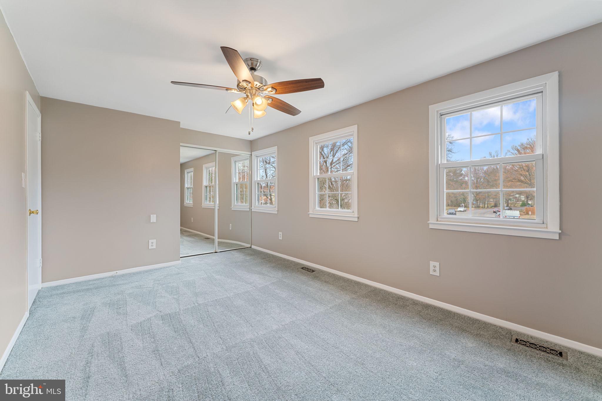 CROFTON SQUARE - Residential Lease