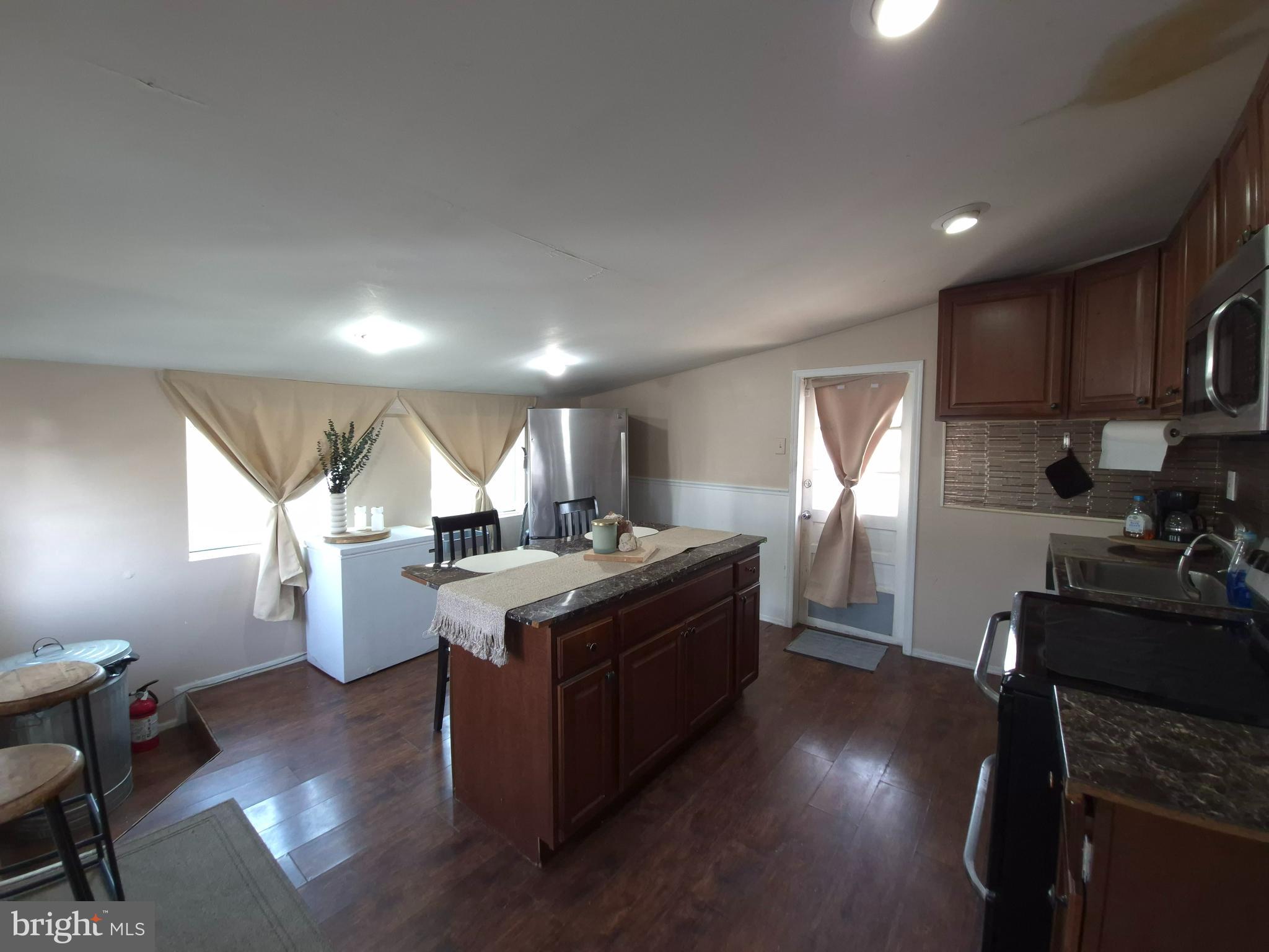 COLLINGDALE - Residential