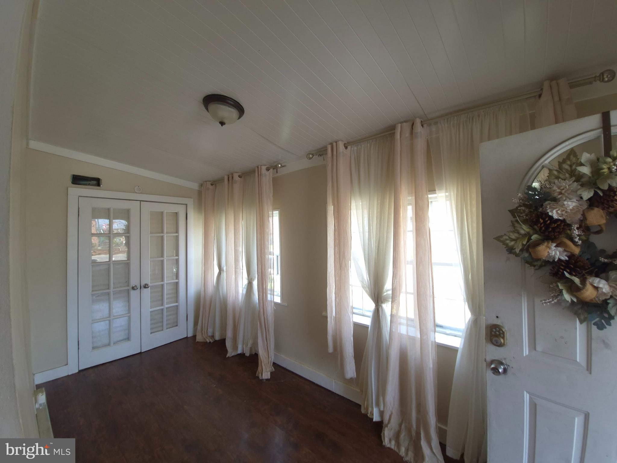 COLLINGDALE - Residential