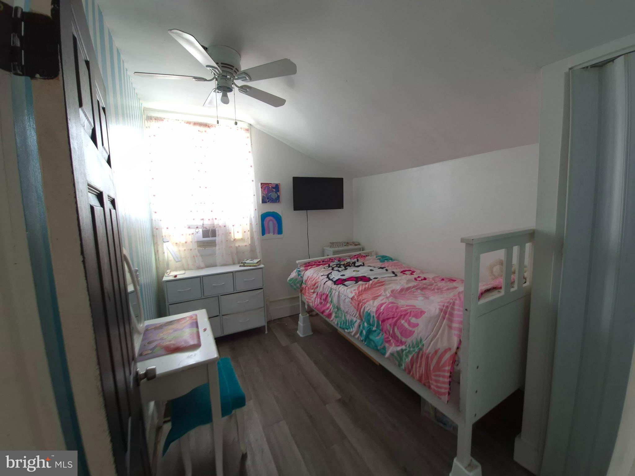 COLLINGDALE - Residential