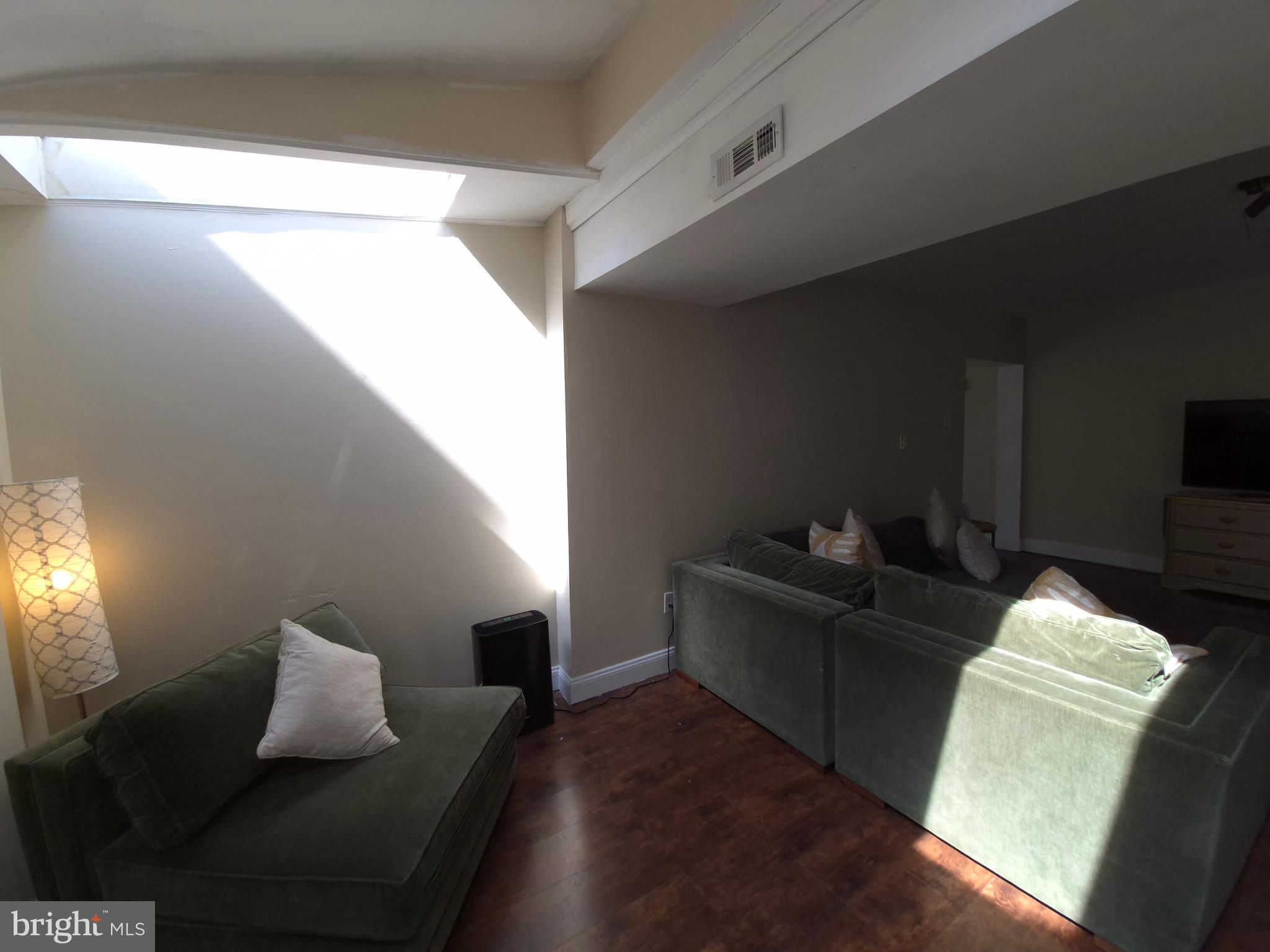 COLLINGDALE - Residential