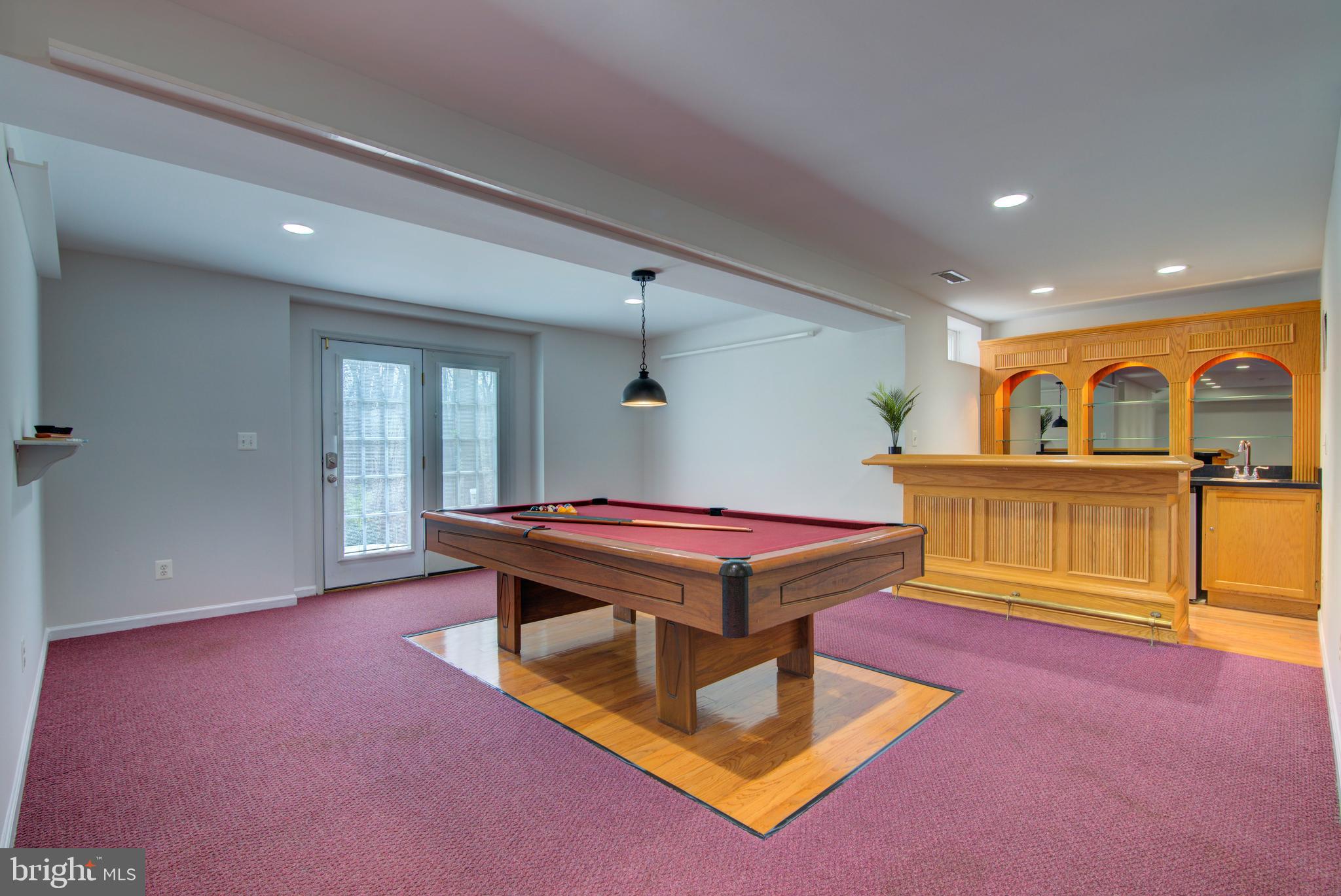 BROOKE FARM - Residential