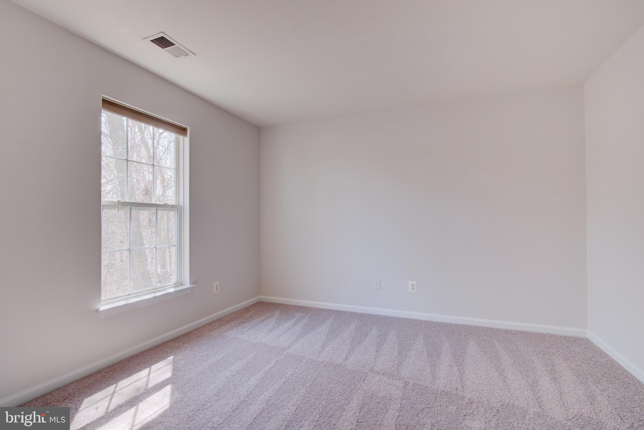 BROOKE FARM - Residential