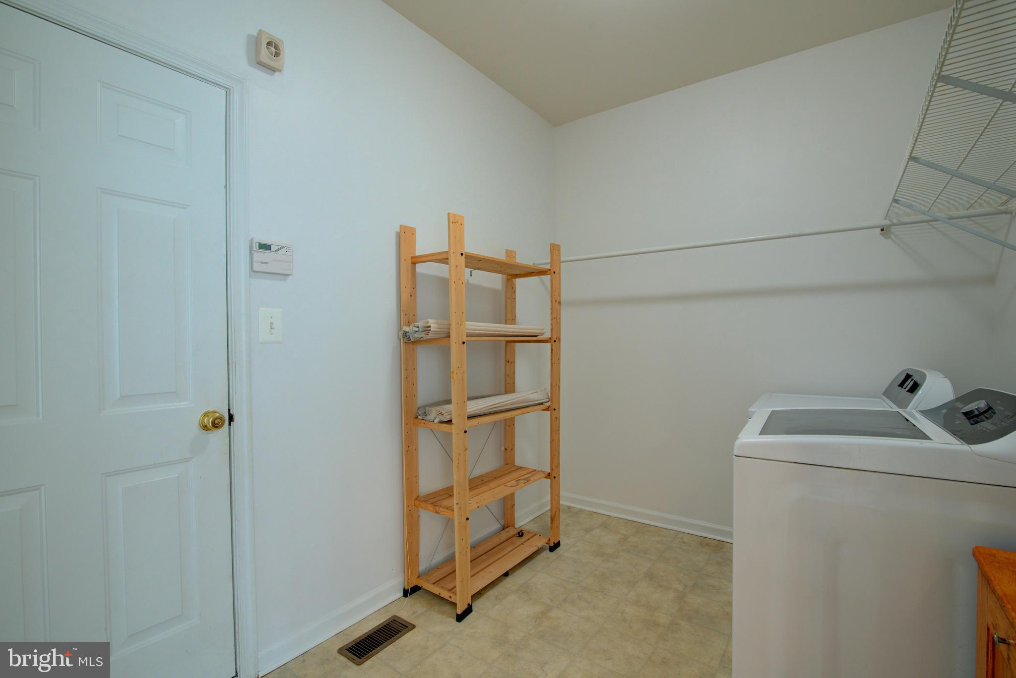 BROOKE FARM - Residential