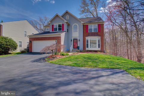 13124 KINNICUTT DRIVE WOODBRIDGE VA 22192