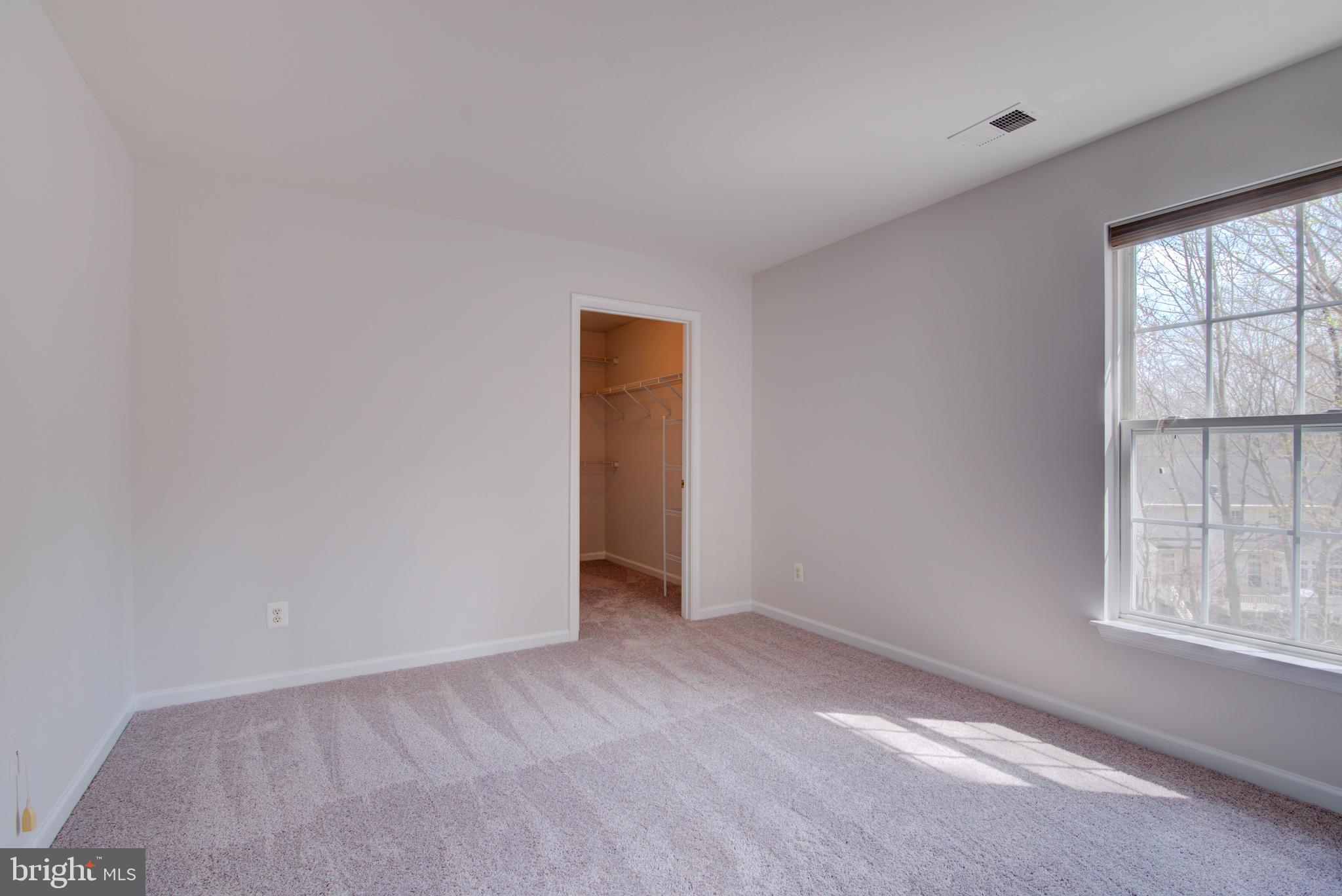 BROOKE FARM - Residential