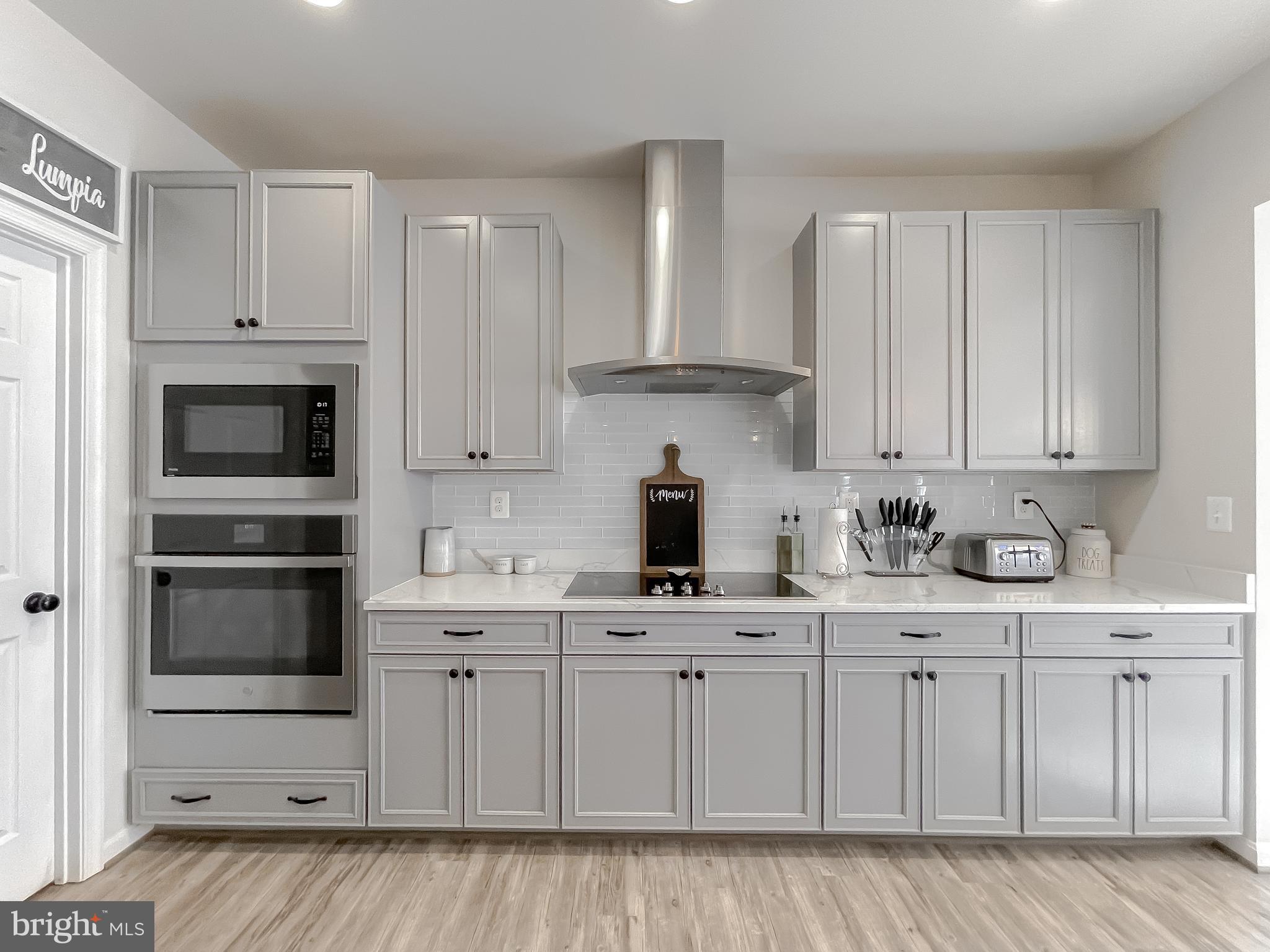 ELIZABETH HILLS PHASE 4 - Residential