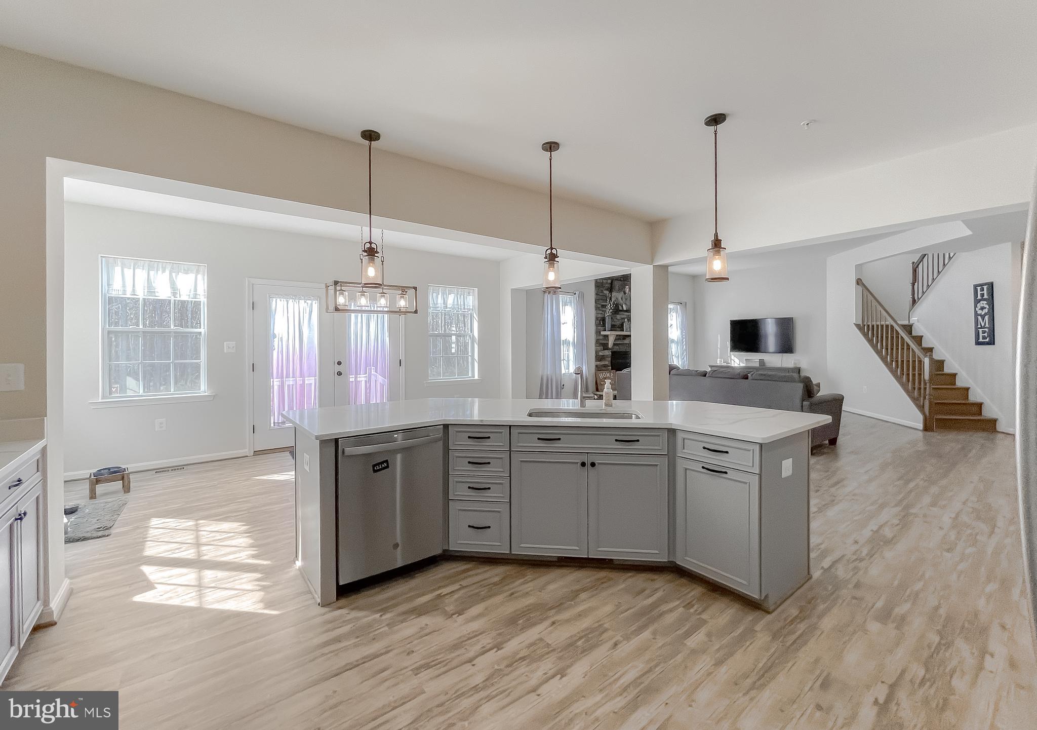 ELIZABETH HILLS PHASE 4 - Residential