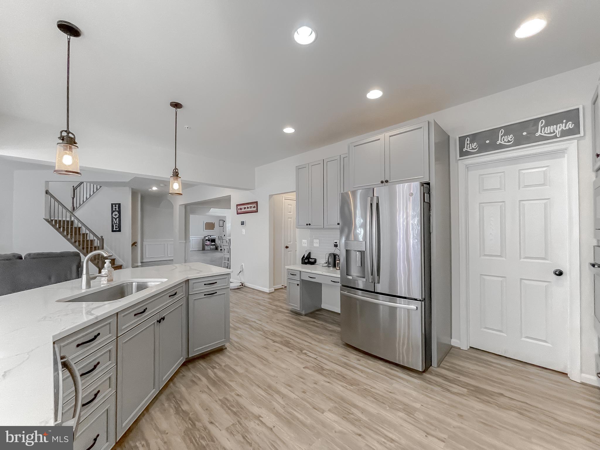 ELIZABETH HILLS PHASE 4 - Residential