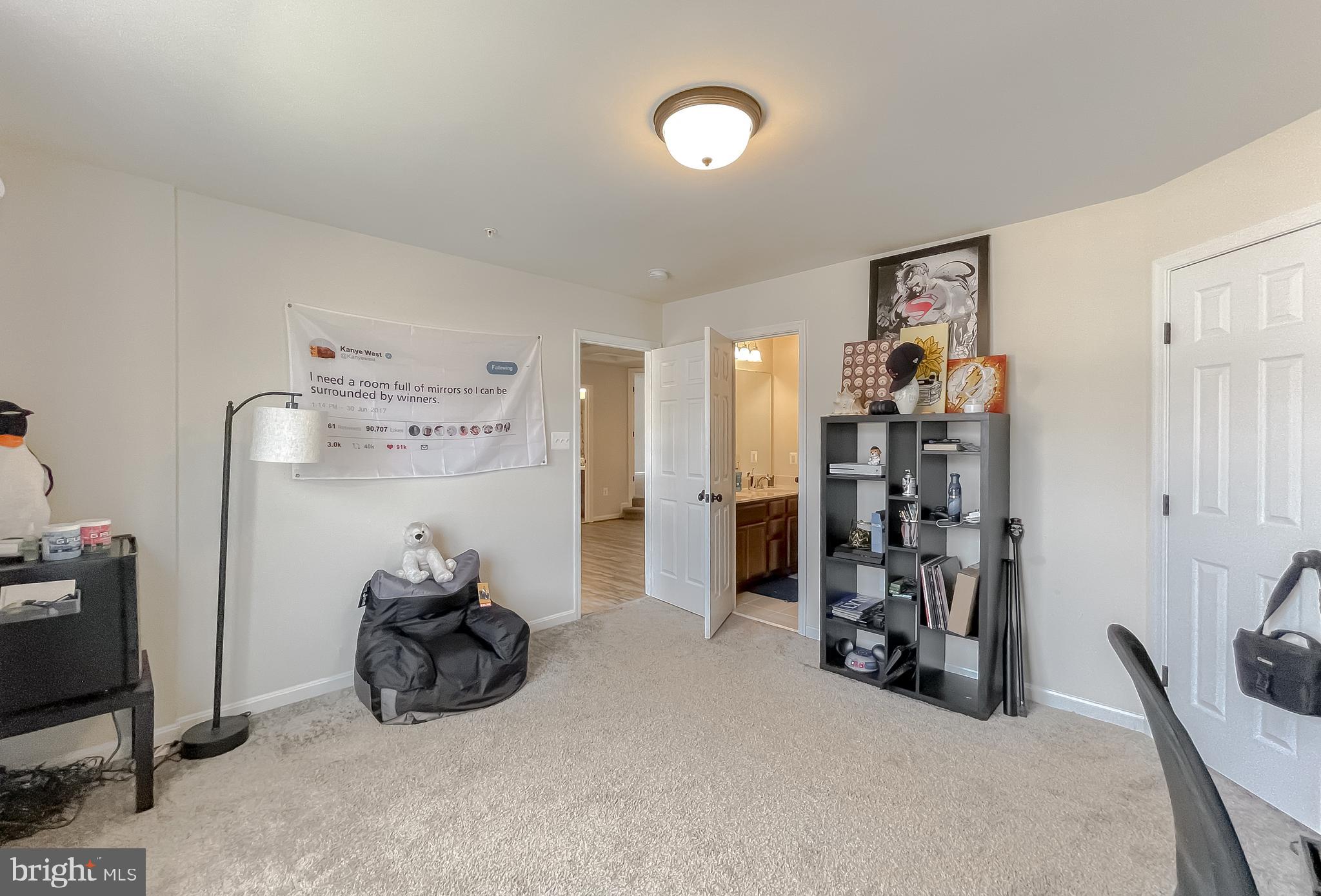 ELIZABETH HILLS PHASE 4 - Residential