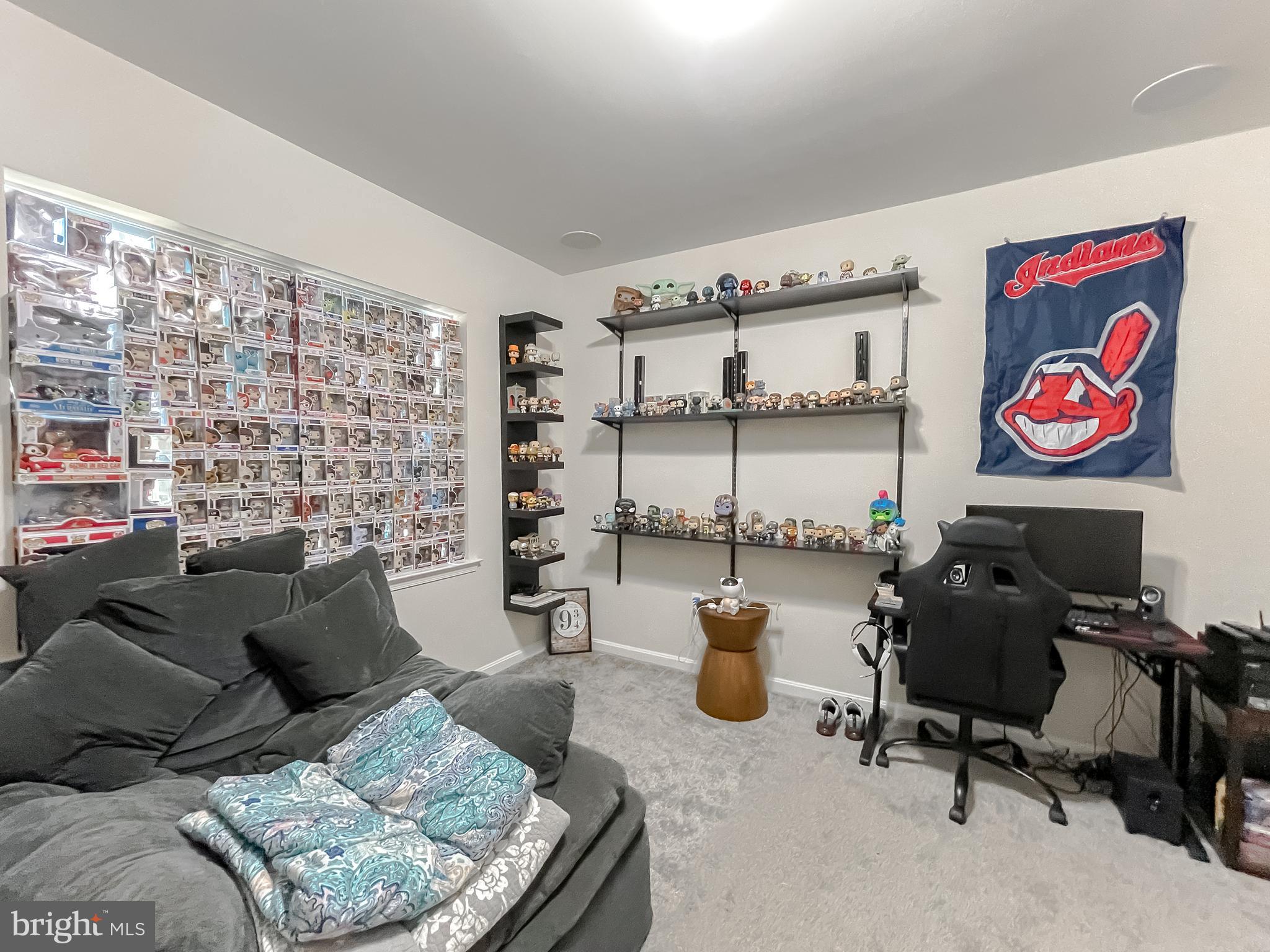 ELIZABETH HILLS PHASE 4 - Residential