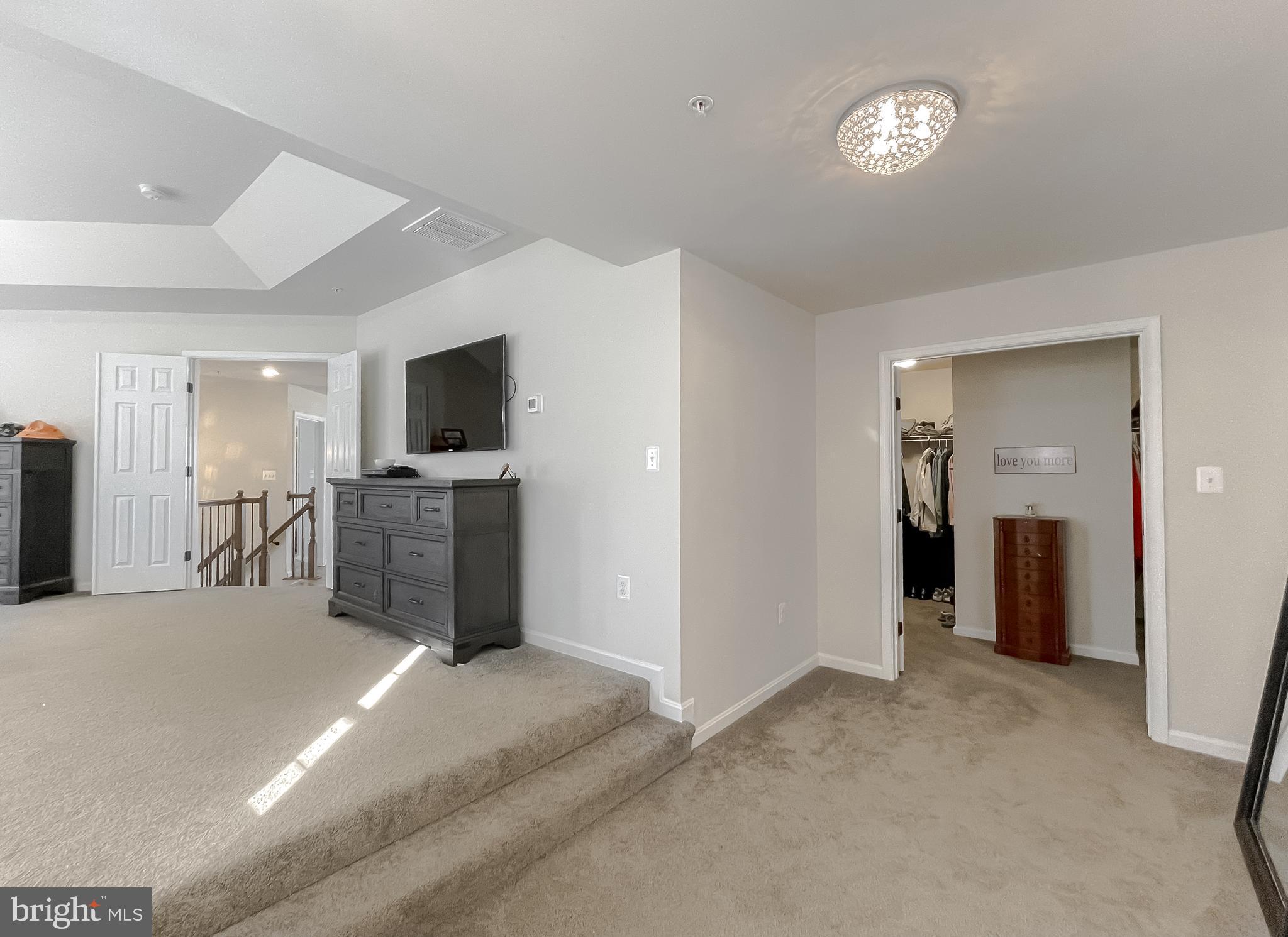 ELIZABETH HILLS PHASE 4 - Residential