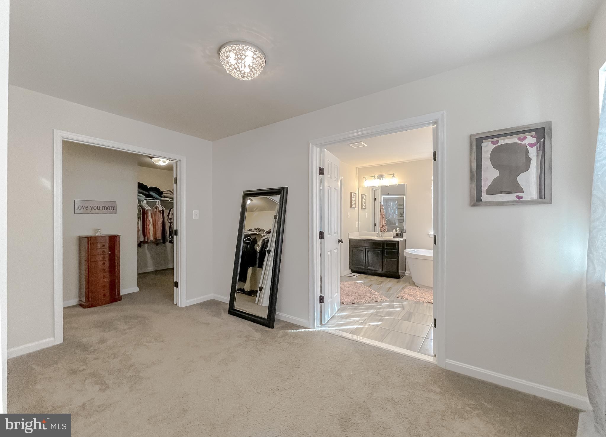 ELIZABETH HILLS PHASE 4 - Residential