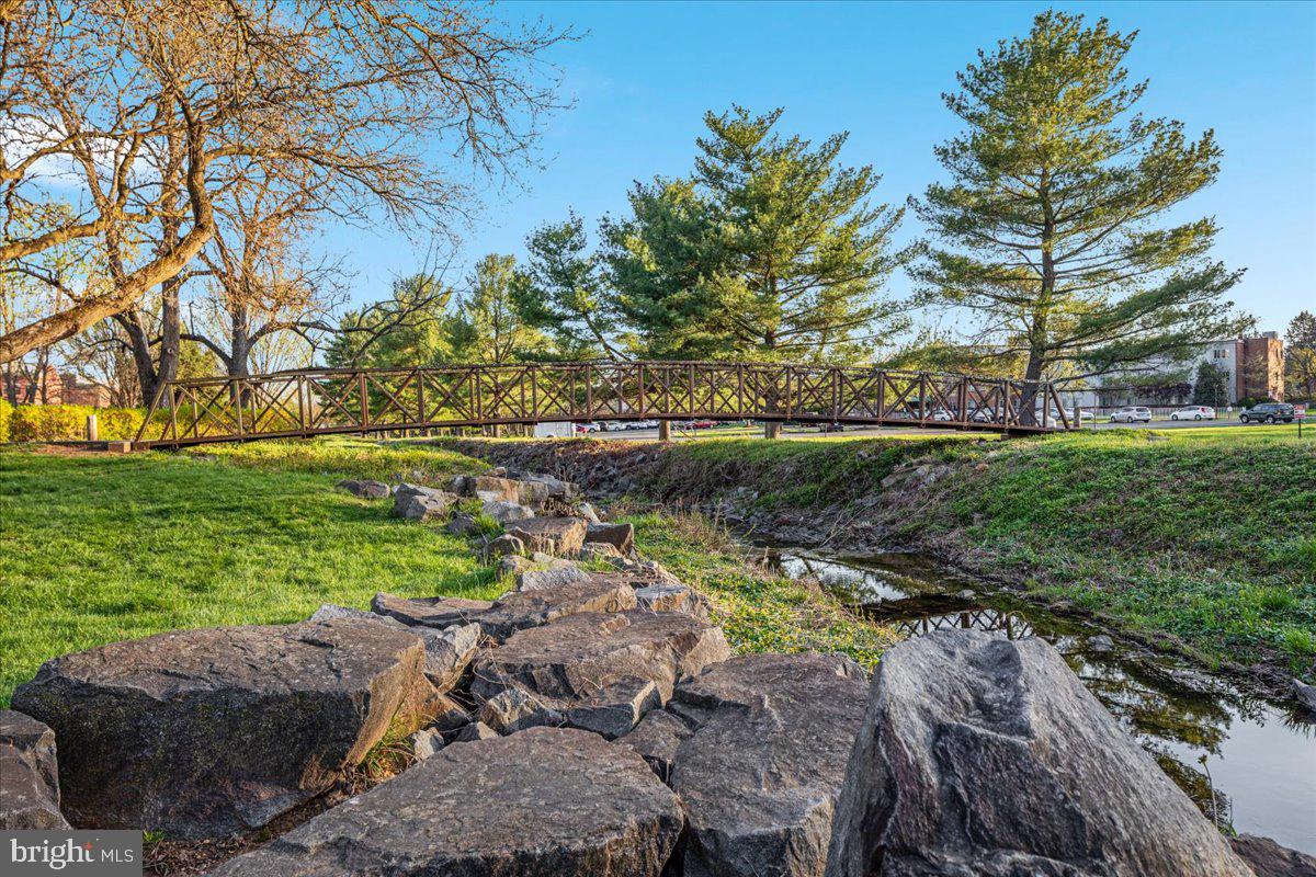 CRESCENT PLACE - Residential