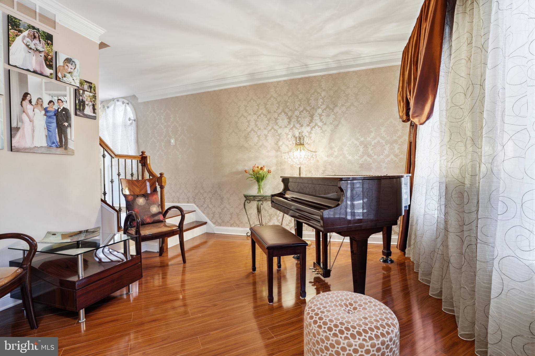 JUSTA FARMS - Residential