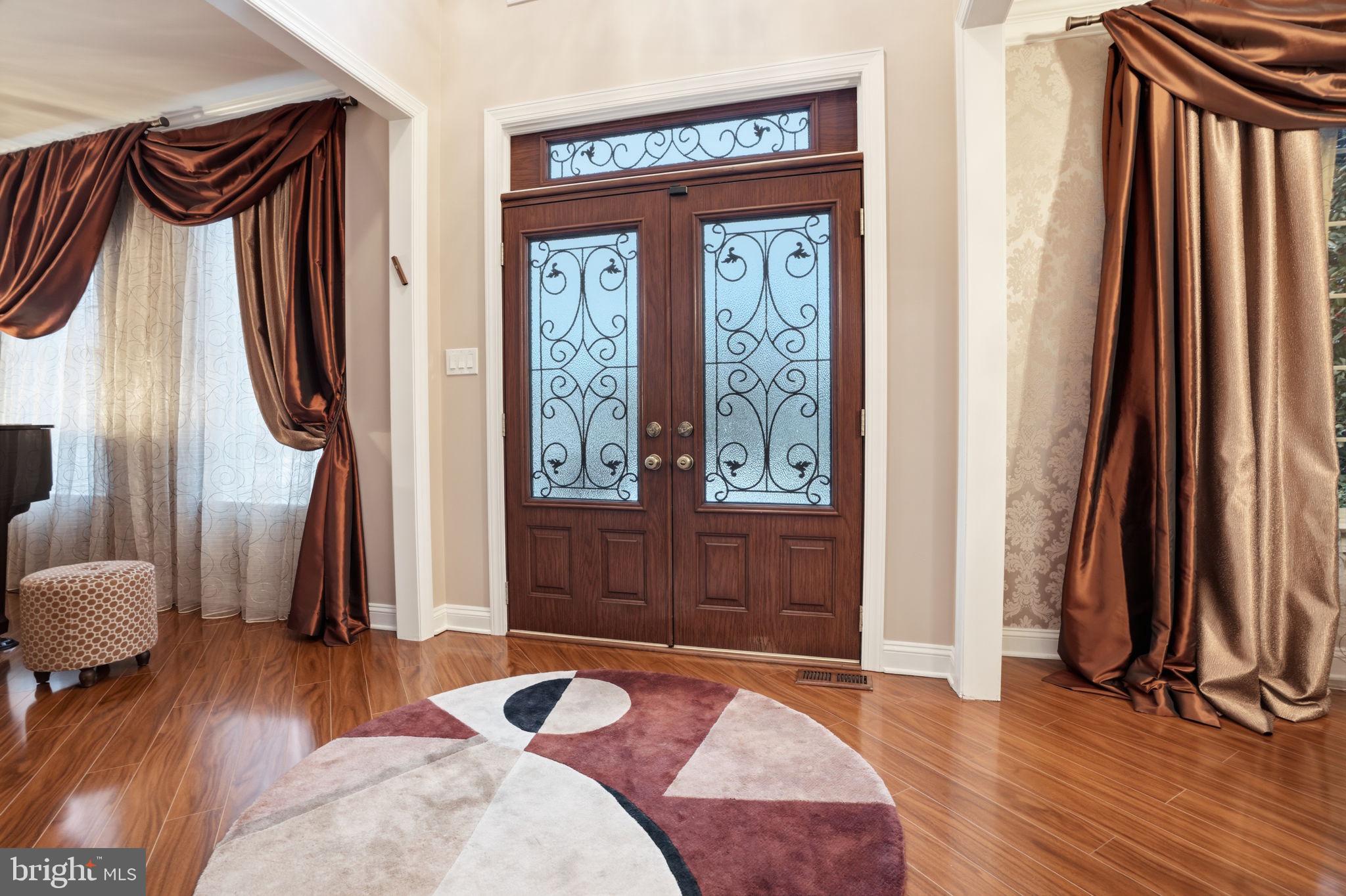 JUSTA FARMS - Residential