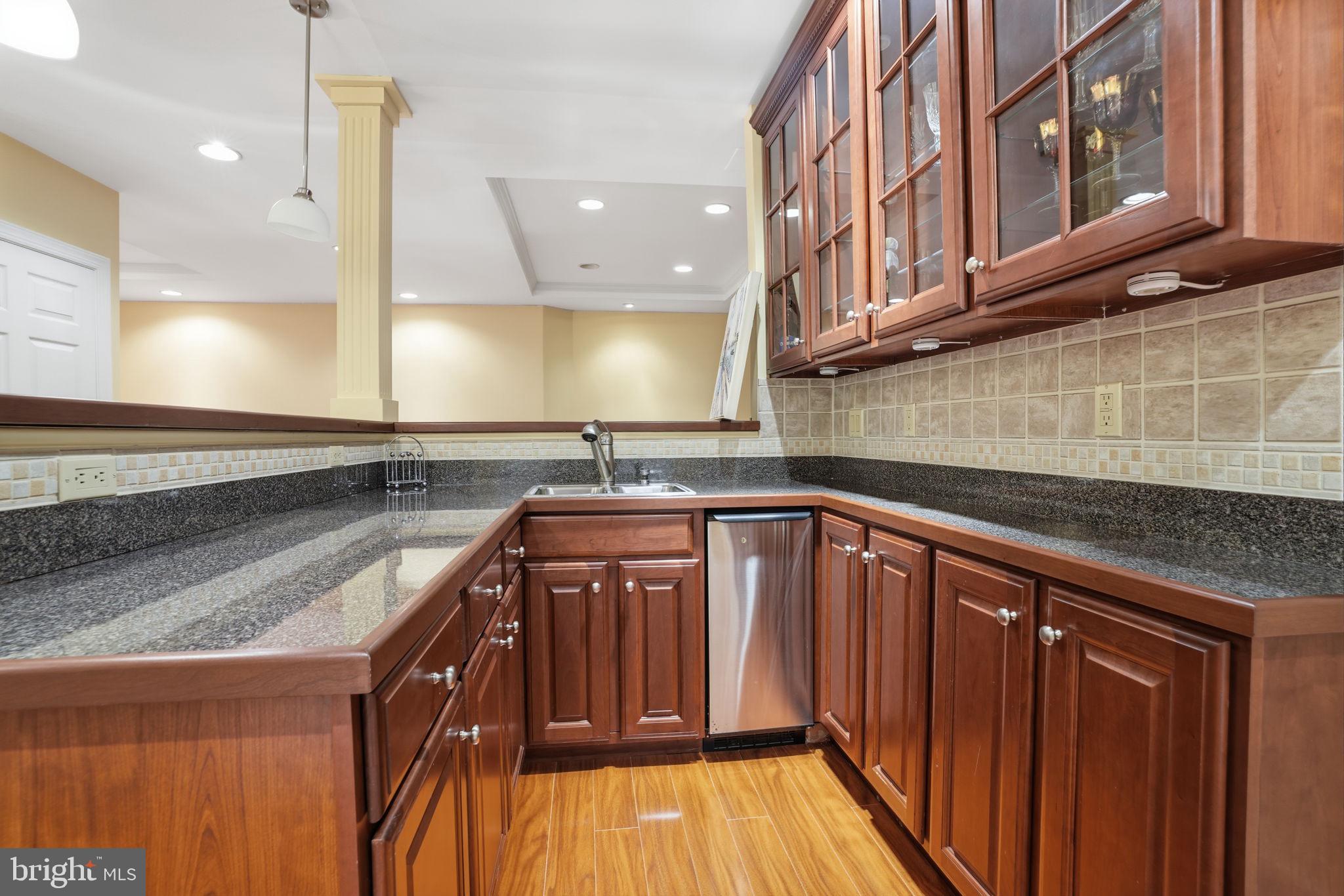 JUSTA FARMS - Residential